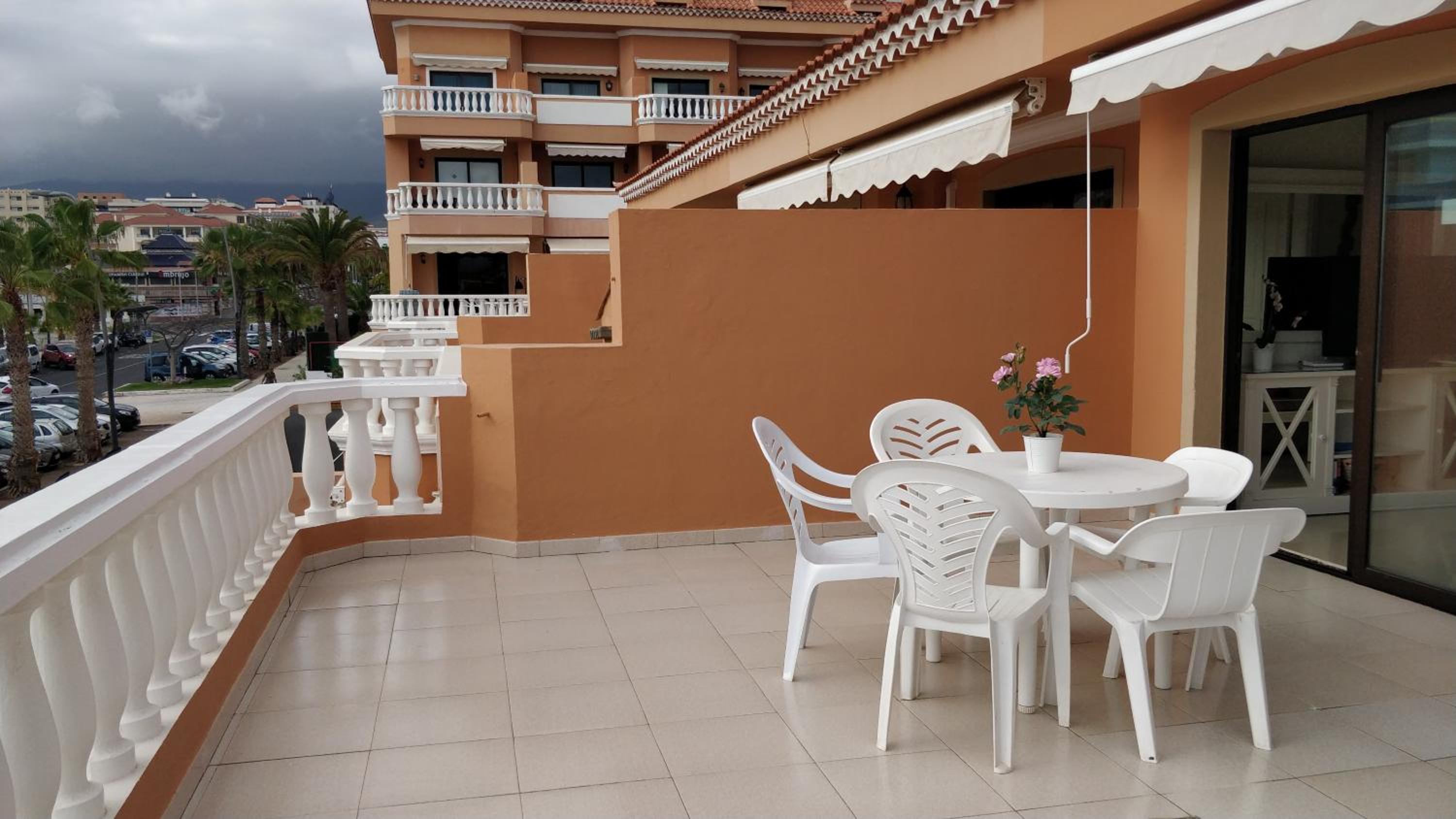 Apartment with Sea View photo 3