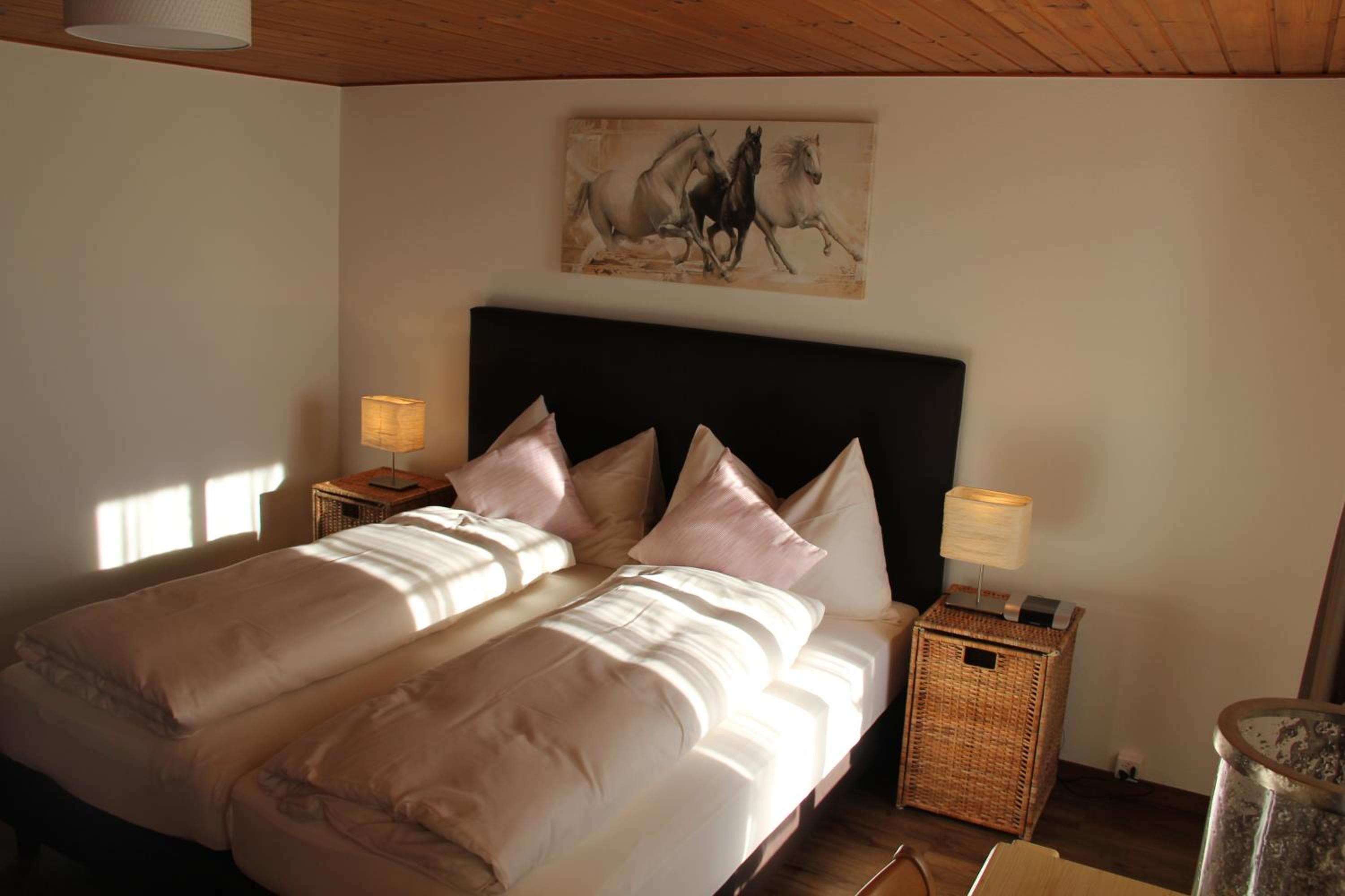 Double Room with Shower - Photo 4