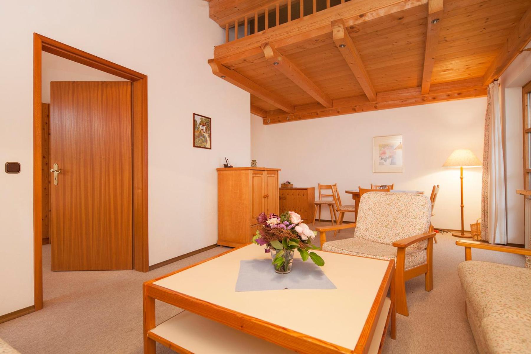 One-Bedroom Apartment with Balcony photo 1