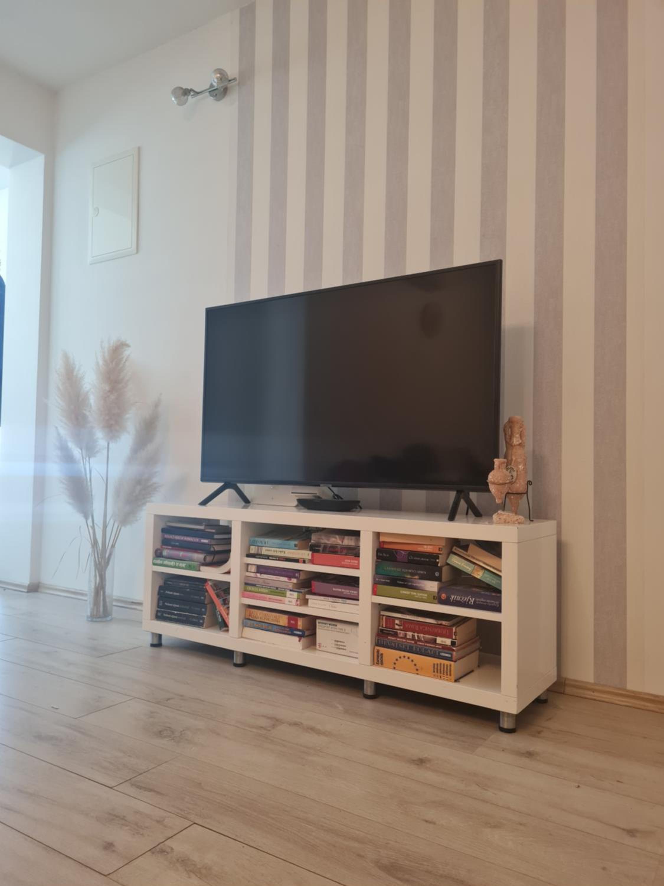 One-Bedroom Apartment - Photo 10