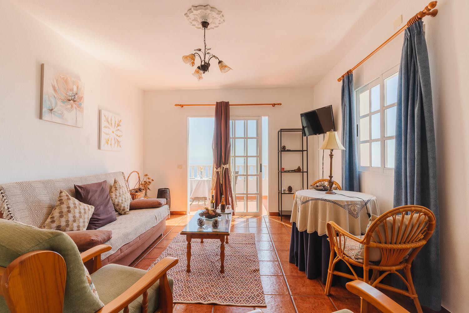 Apartamento con Balcón