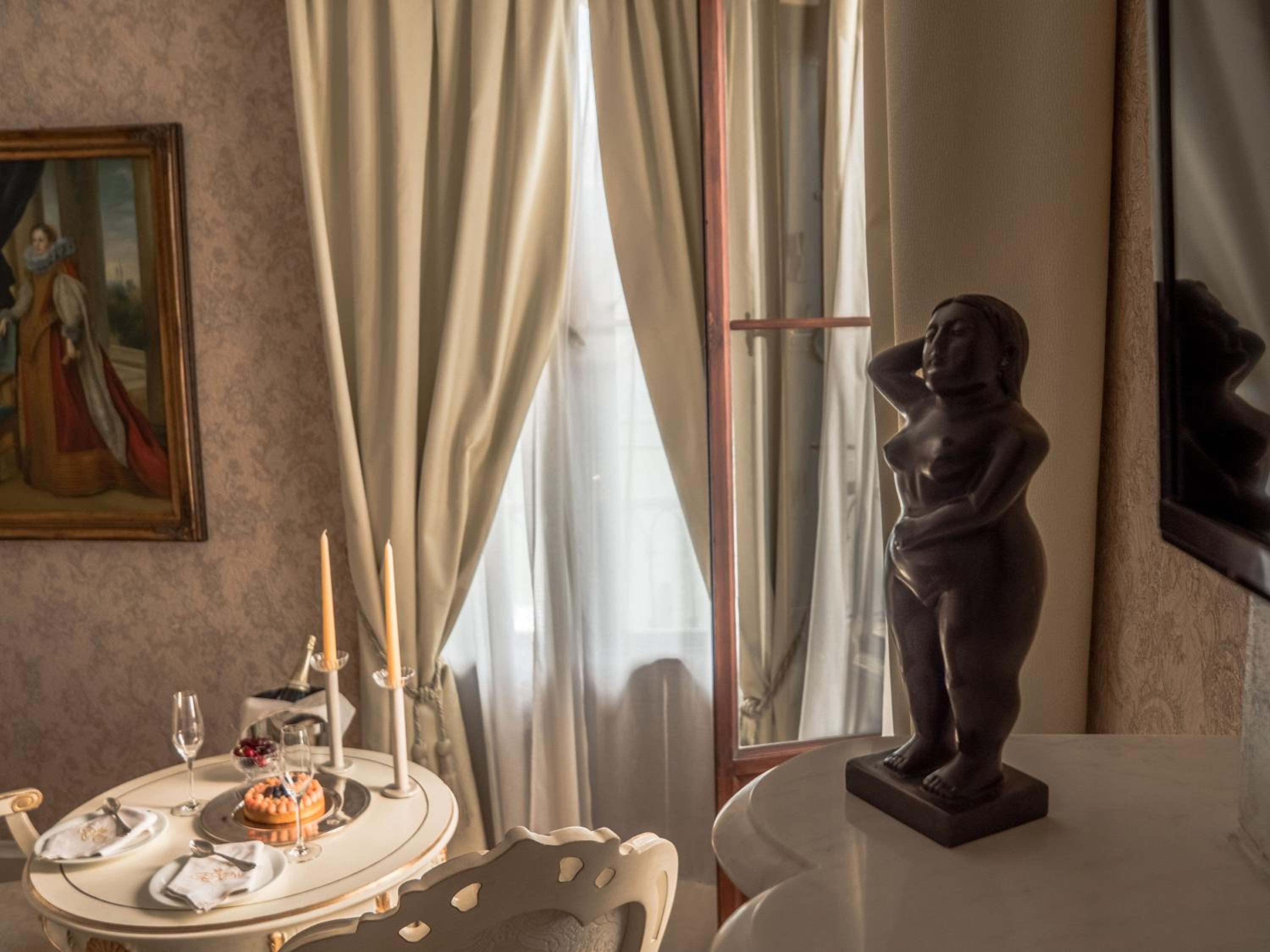 Suite with Grand Canal View photo 3