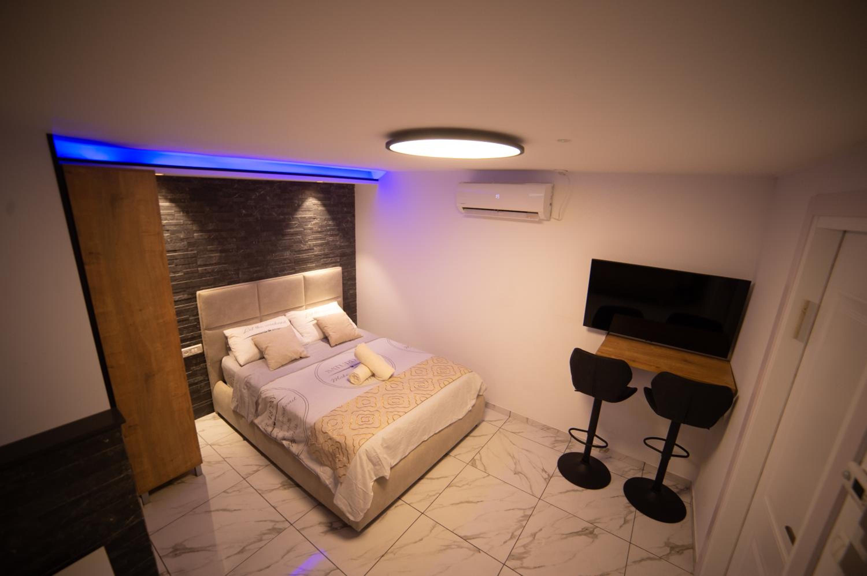 One-Bedroom House