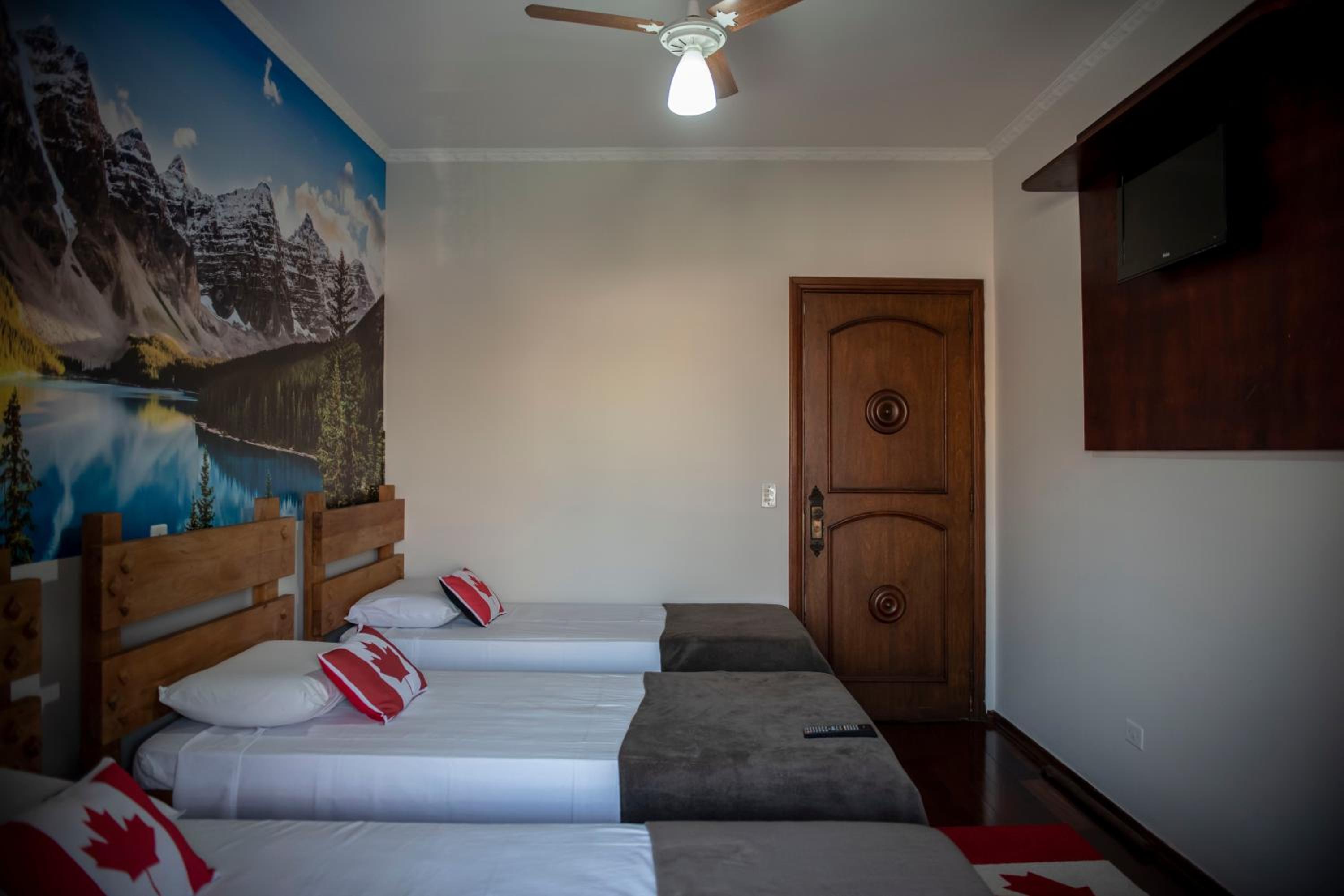 Standard Double Room With Shared Bathroom
