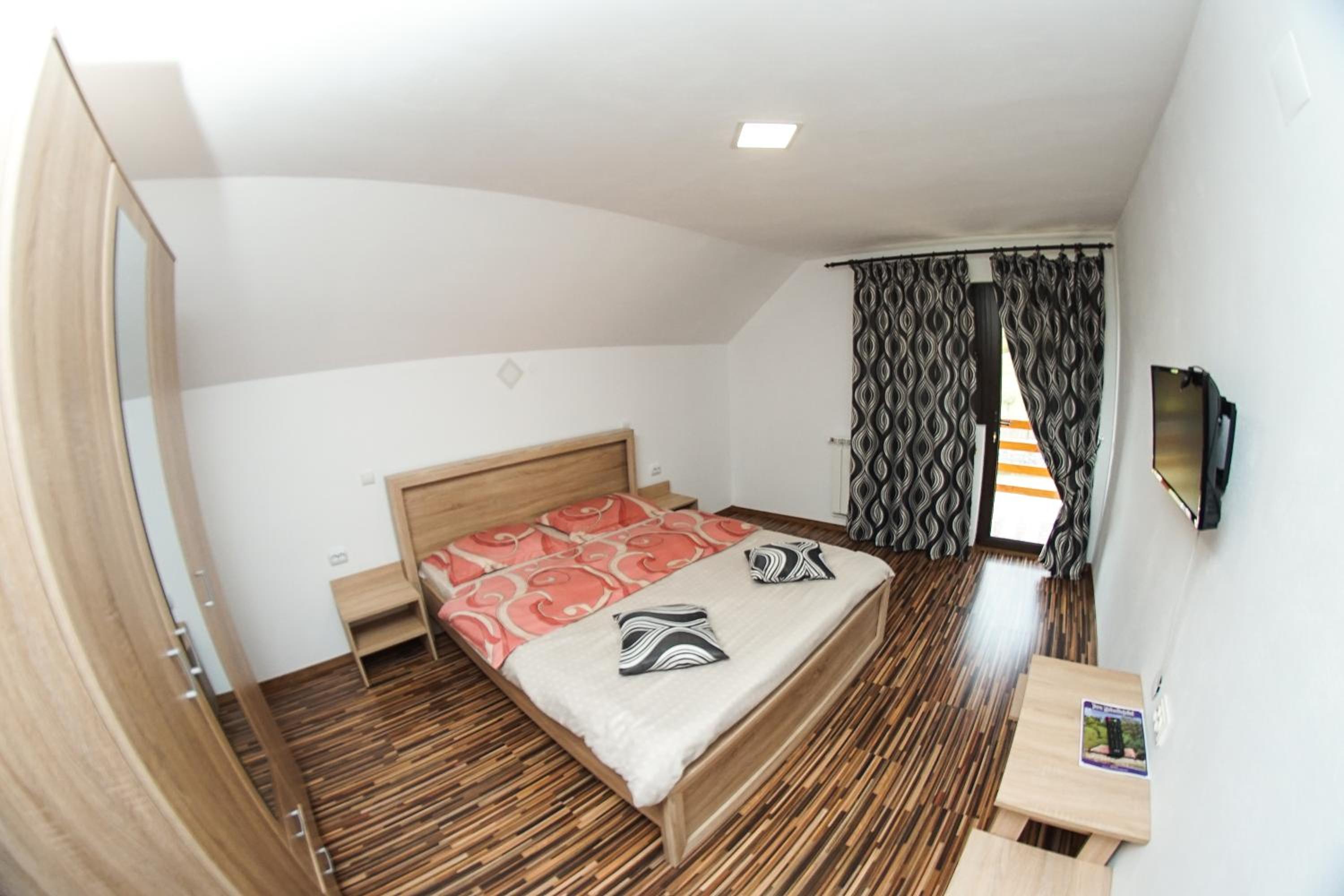 Double Room photo 2