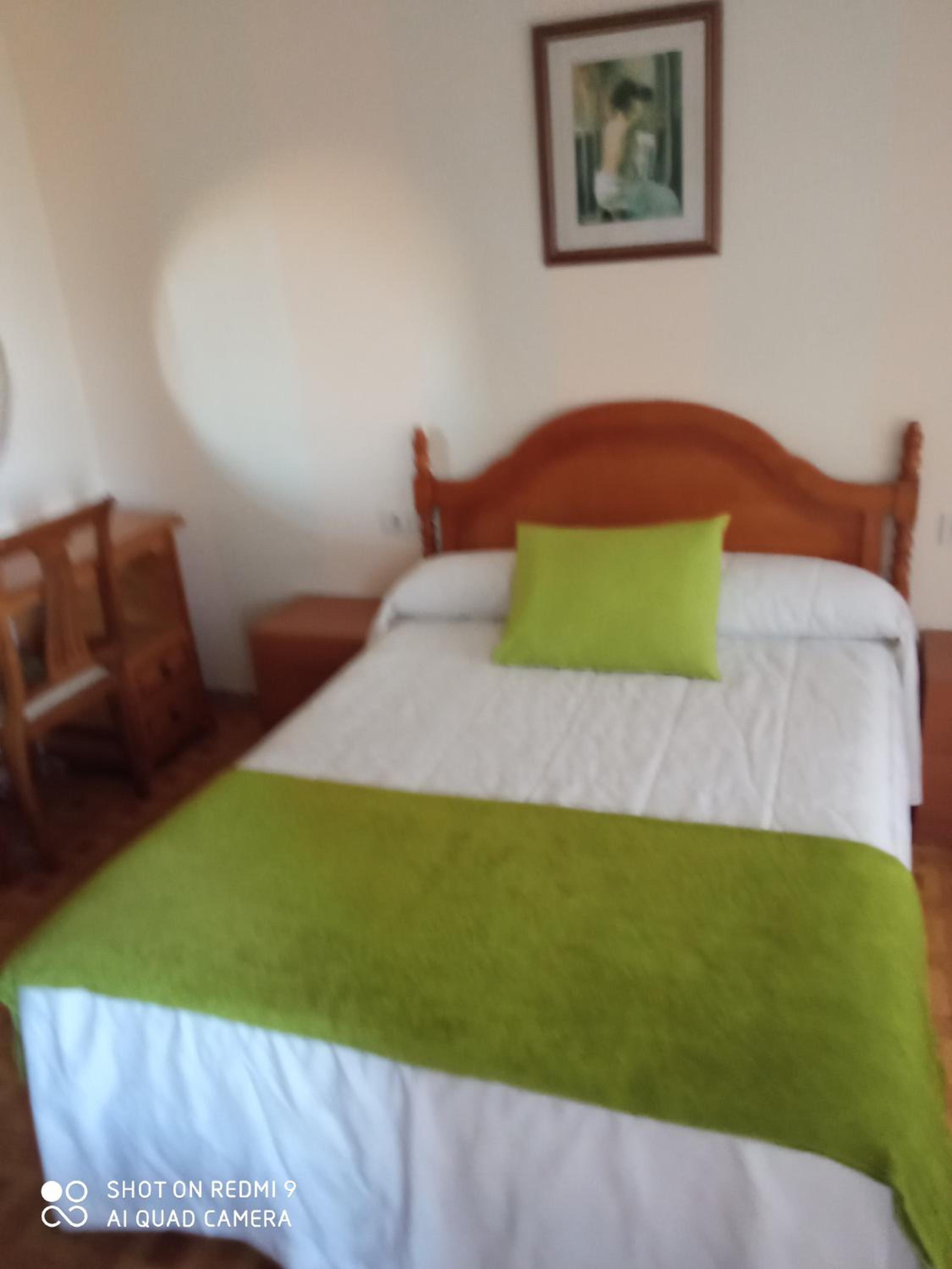 Double Room - Photo 4