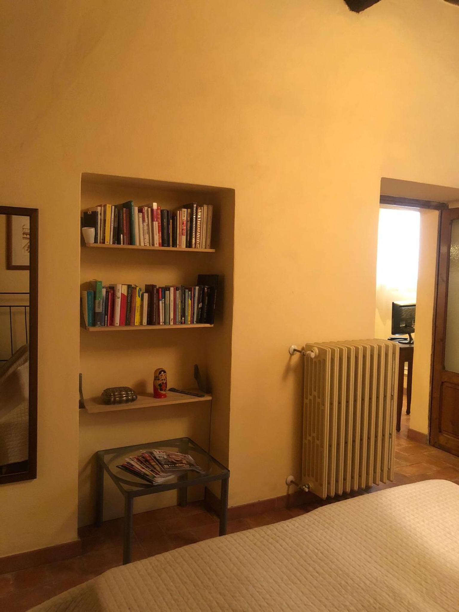 One-Bedroom Apartment - Photo 5