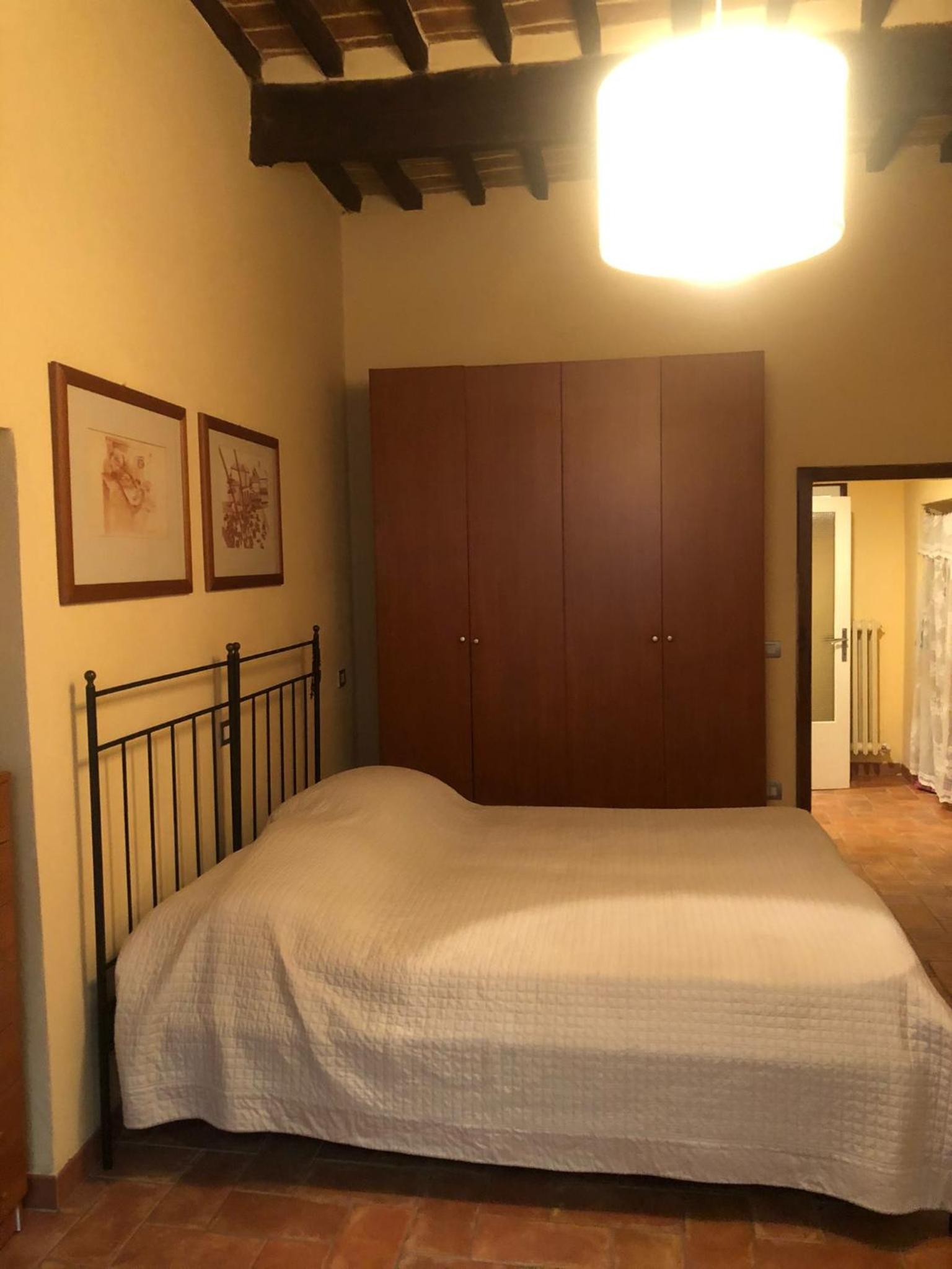 One-Bedroom Apartment - Photo 3