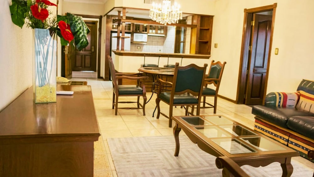 Deluxe Suite photo 2