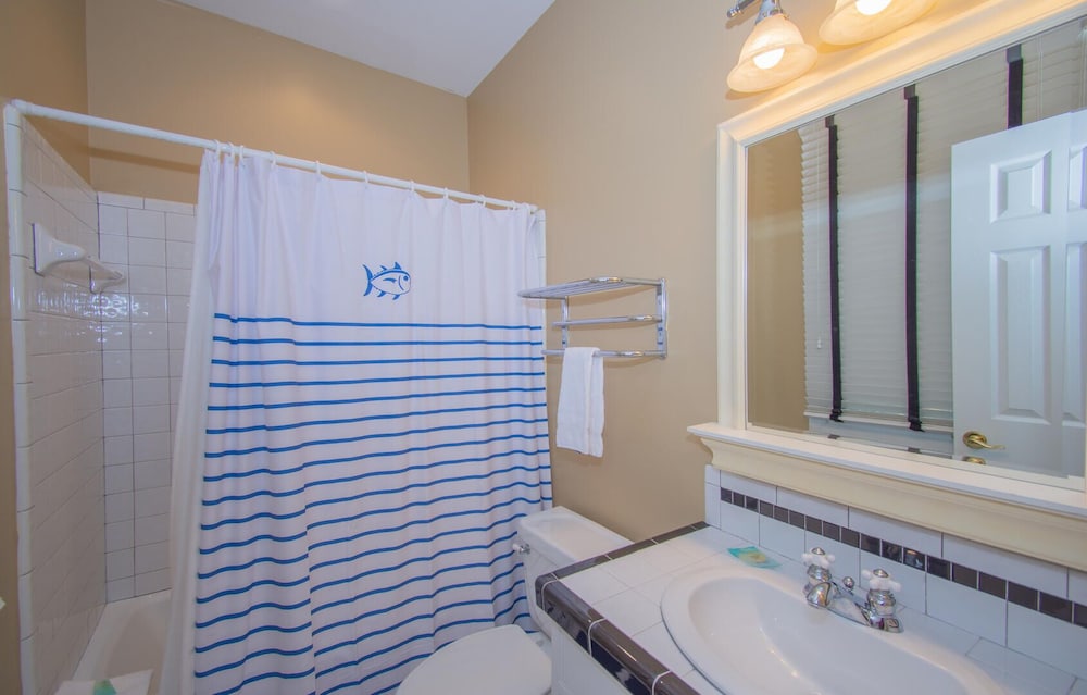 House, Multiple Beds, Kitchen photo 3