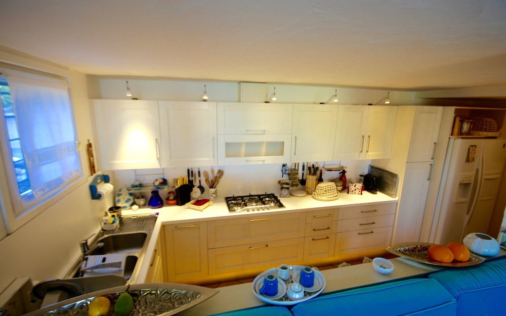 Villa photo 3