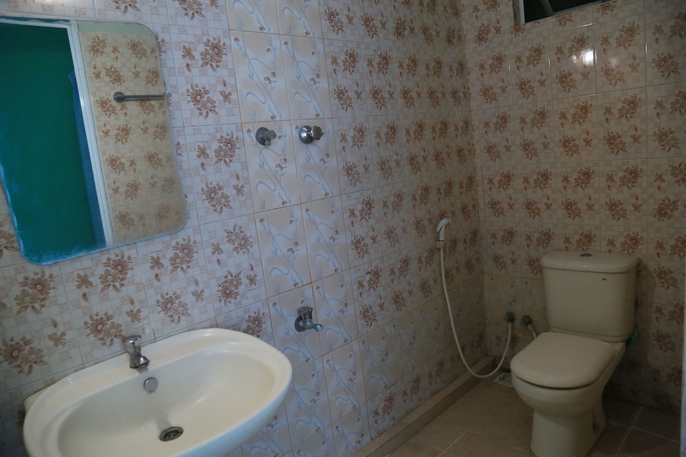 Family Triple Room, City View photo 3