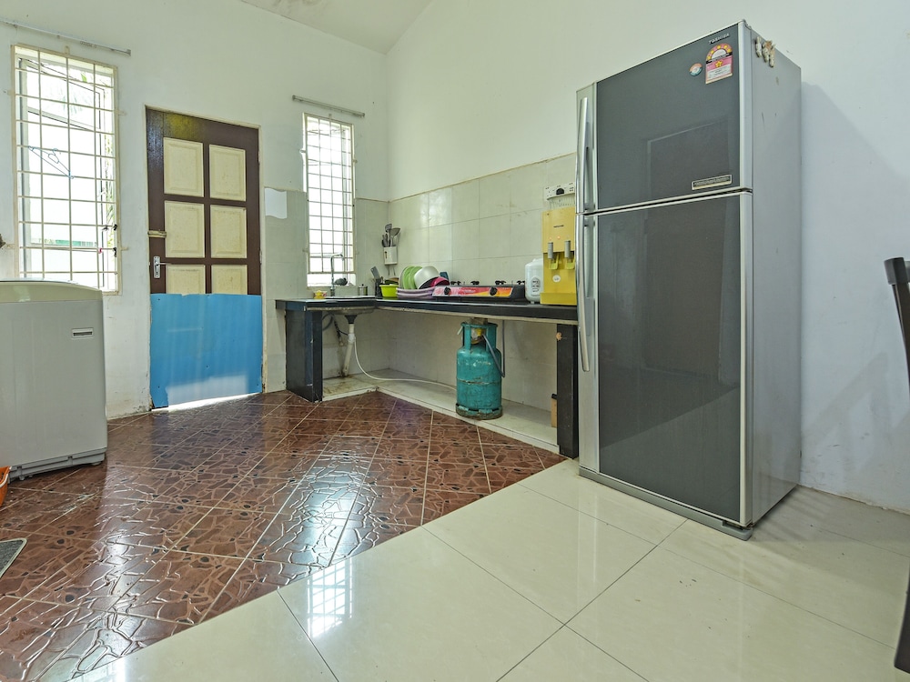 Room, Private Bathroom photo 2