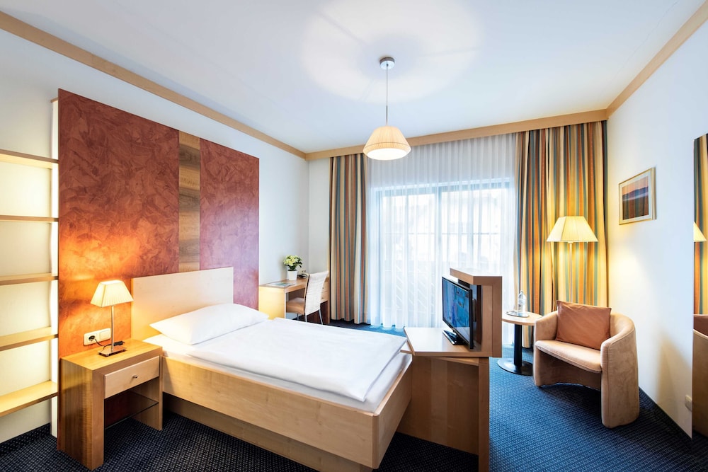 Comfort Single Room, Balcony