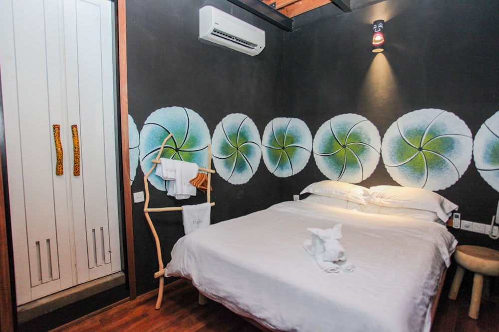 Mangrove Room, No View photo 2