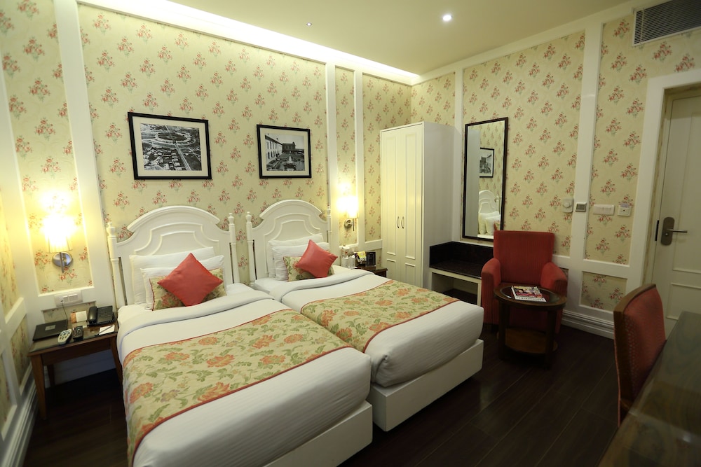 Deluxe Room - Photo 4