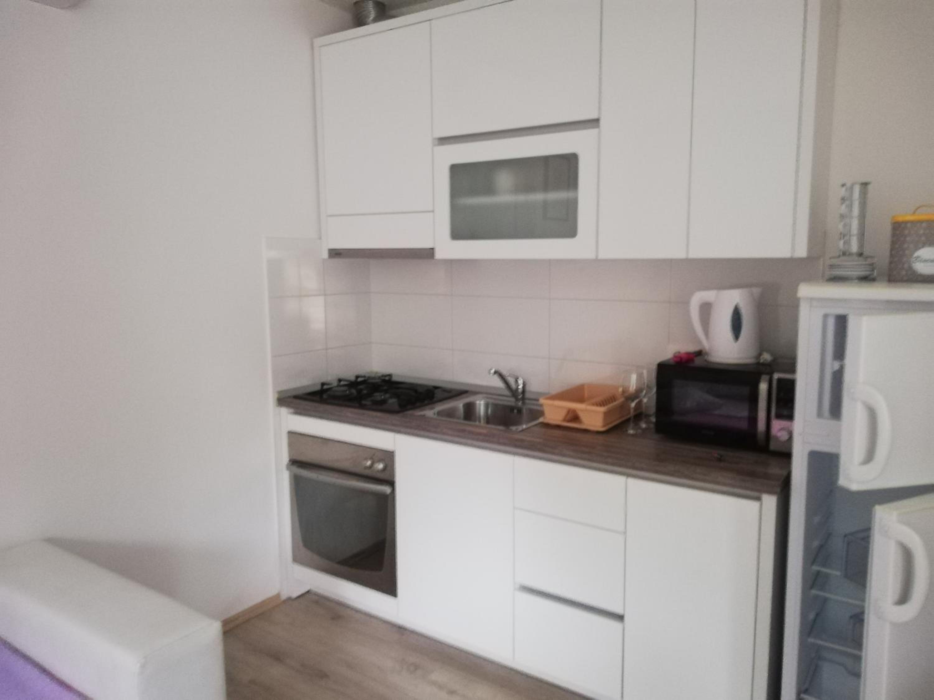 Apartment - Photo 9