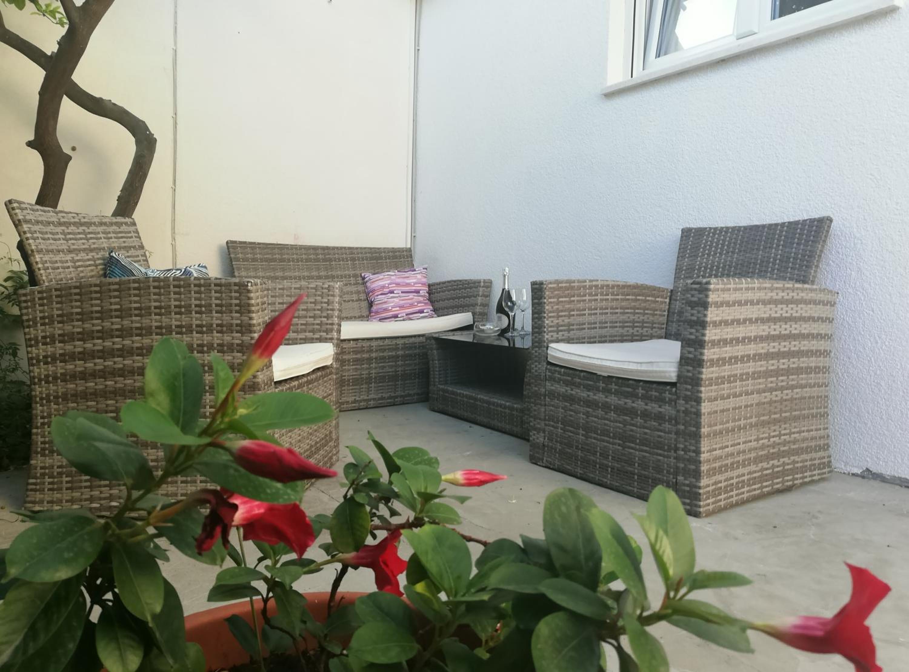 Apartment - Photo 12