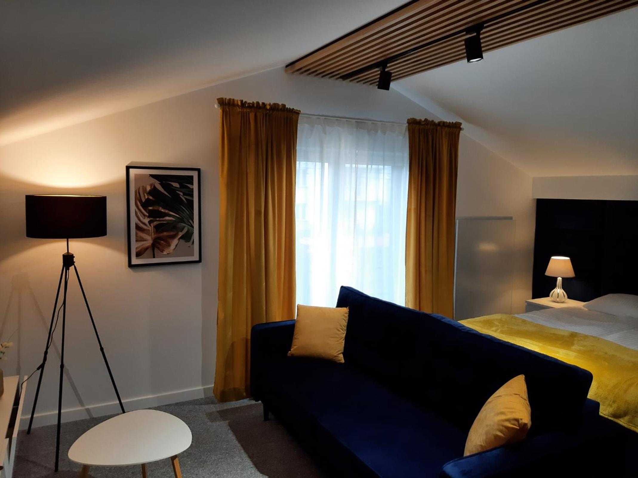 Two-Bedroom Chalet - Photo 3