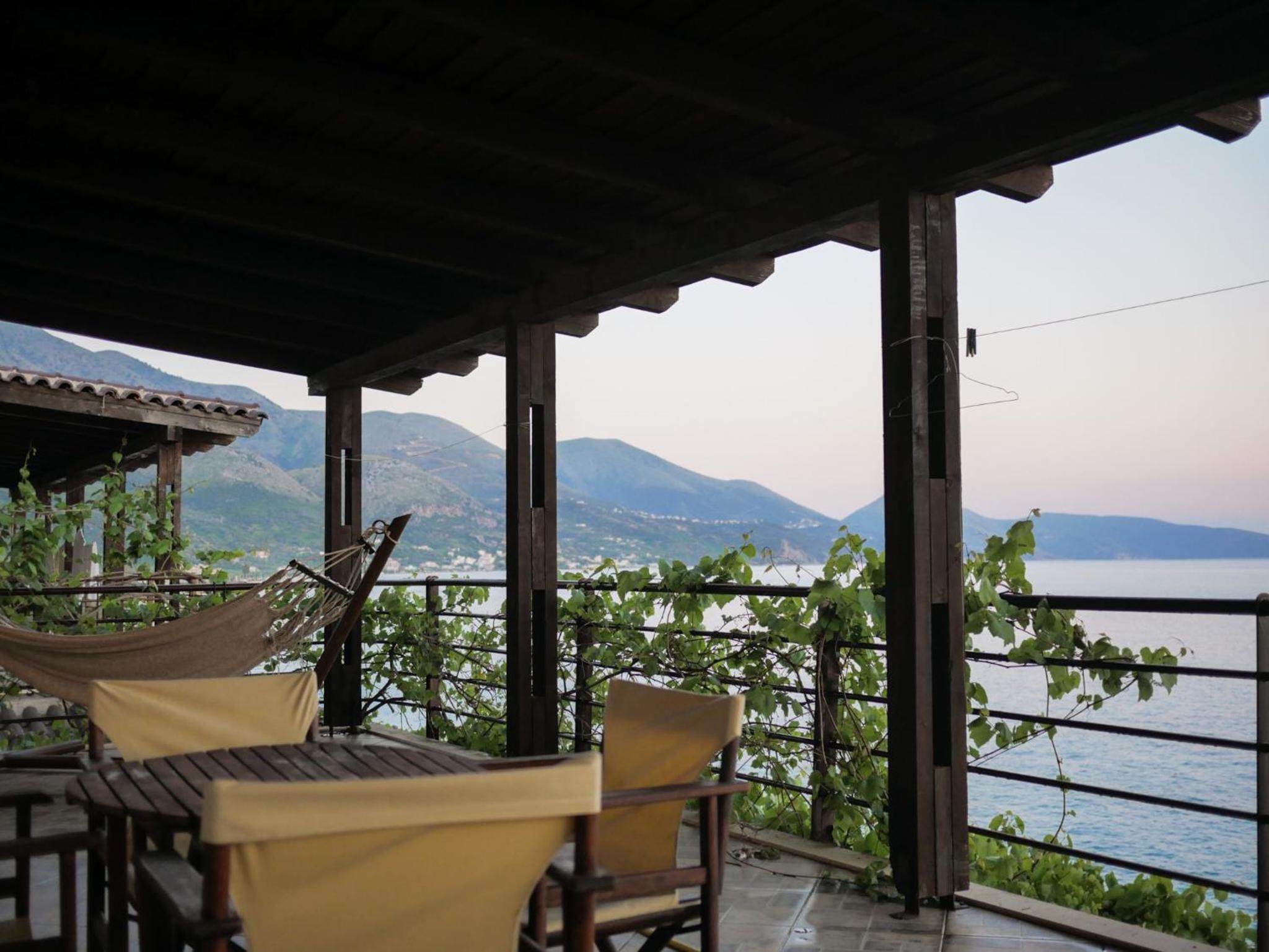 Three-Bedroom Villa photo 2