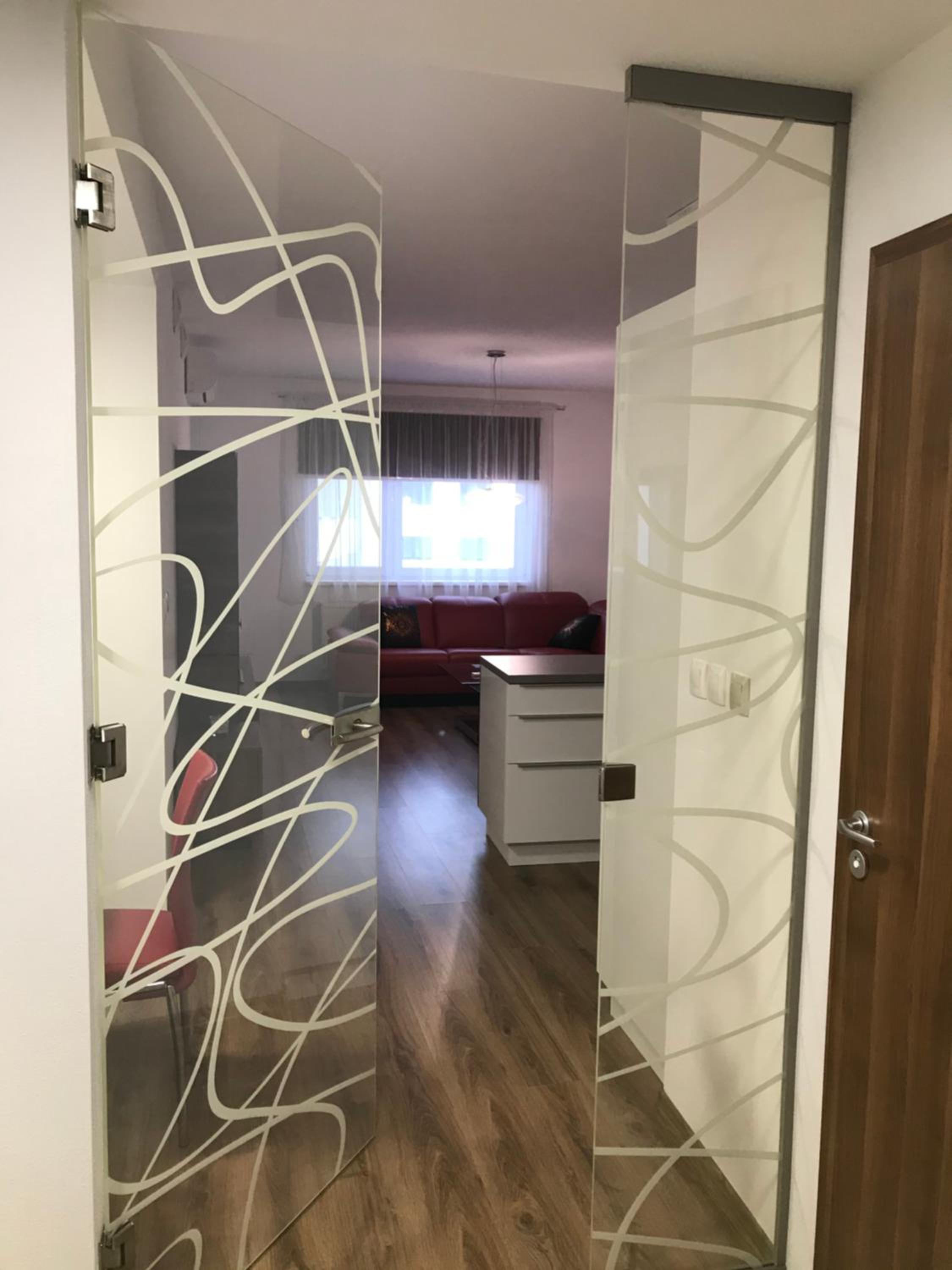 One-Bedroom Apartment - Photo 6