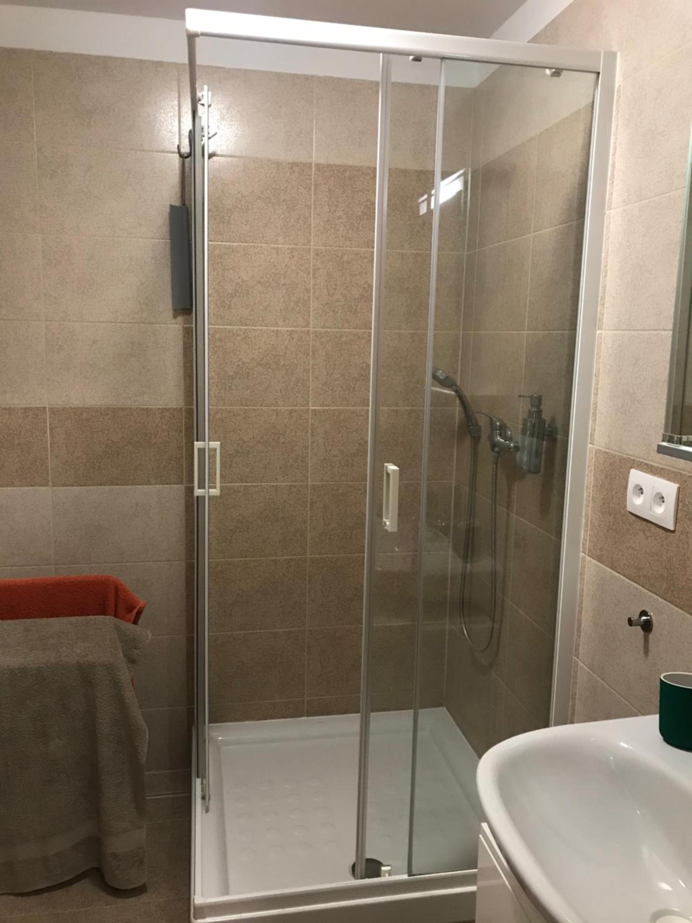 One-Bedroom Apartment - Photo 10