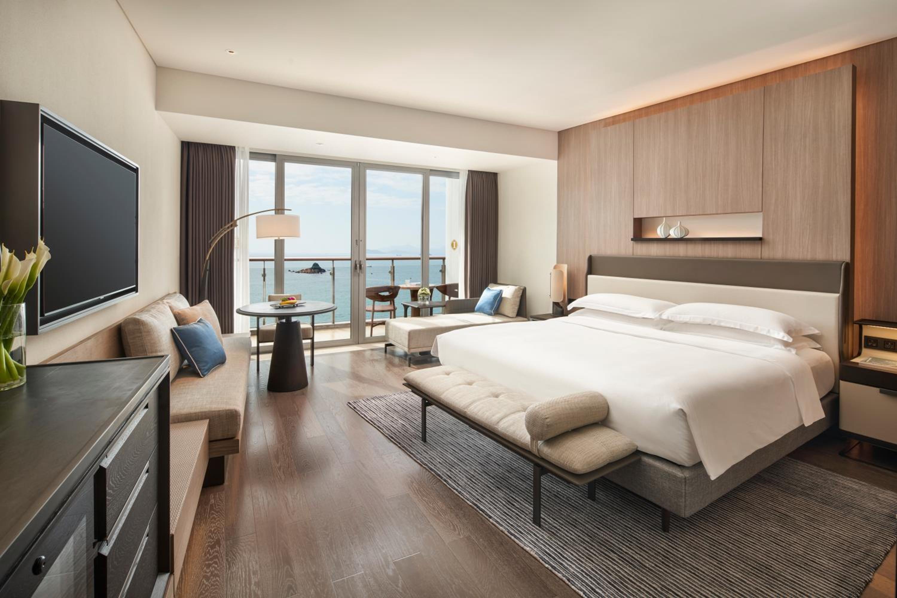 Classic Ocean Room - Photo 5
