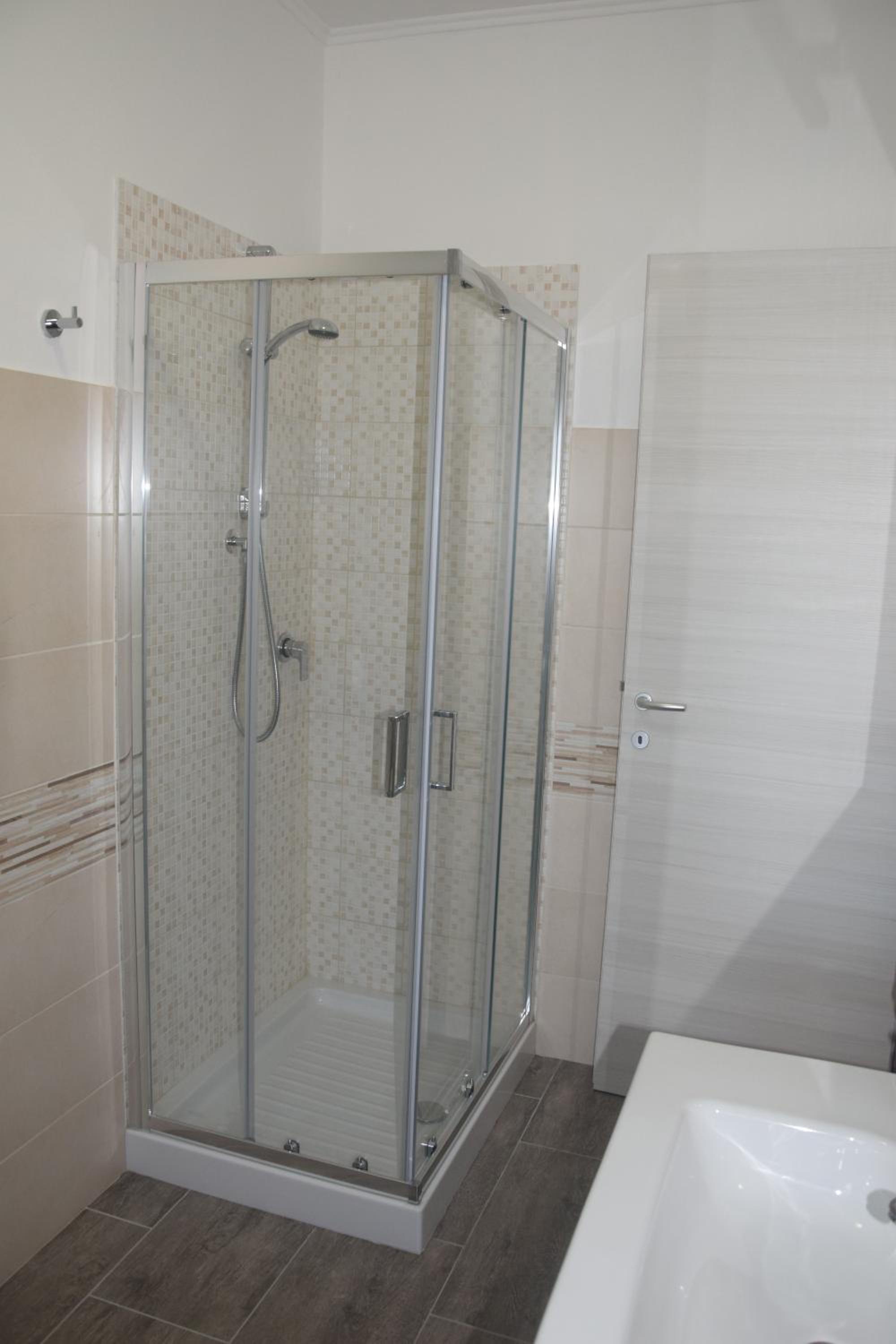Deluxe Double or Twin Room with Balcony - Photo 28