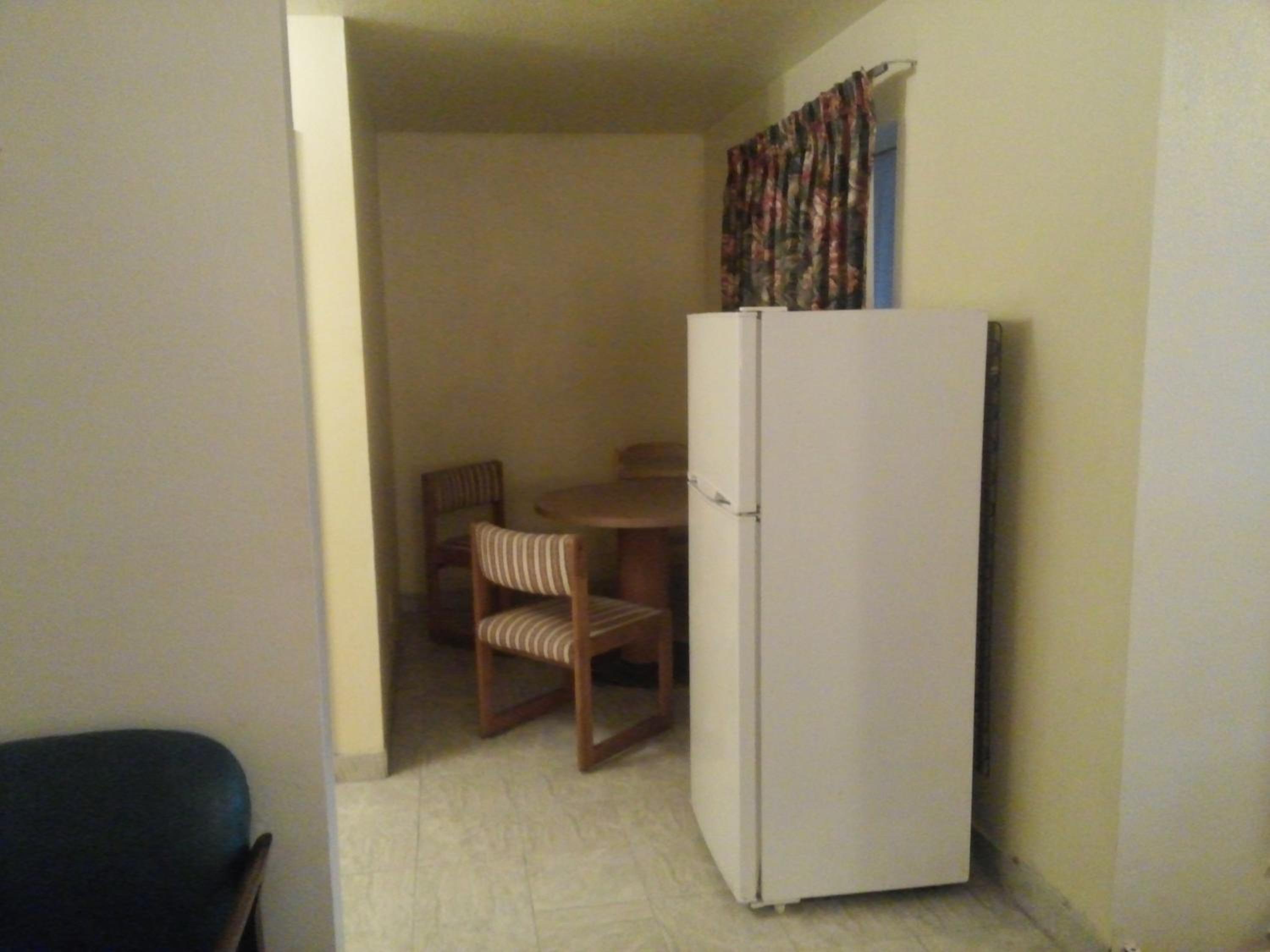 Double Room with Private Bathroom - Photo 3