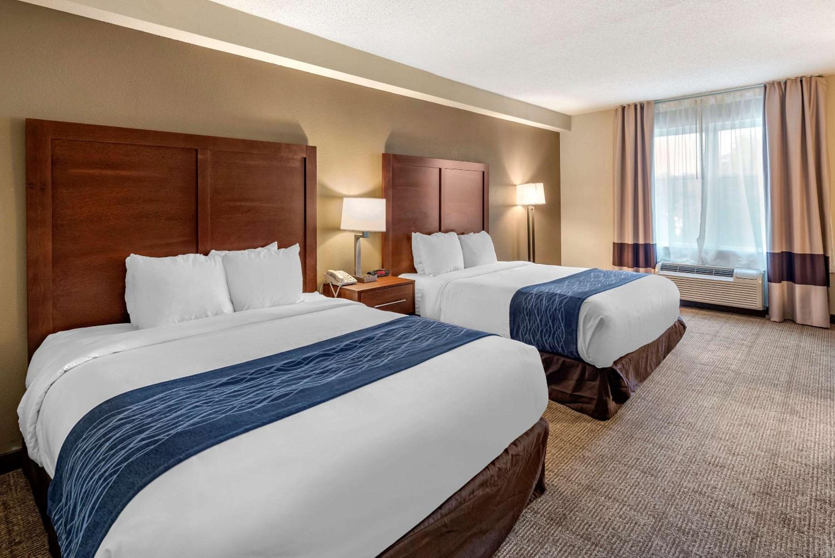 Queen Room with Two Queen Beds - Accessible/Non-Smoking  - Photo 1