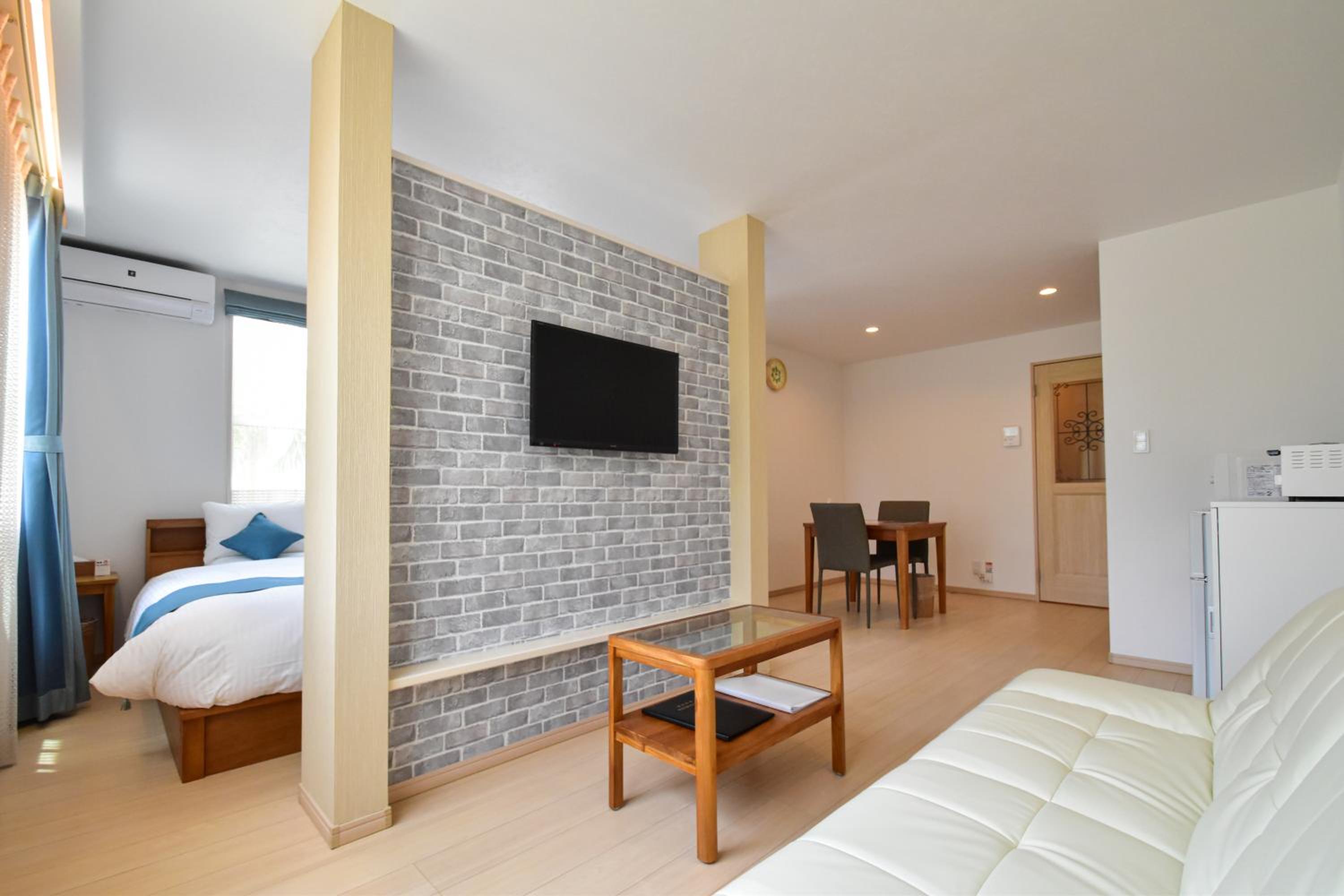 Superior Twin Room - Photo 8