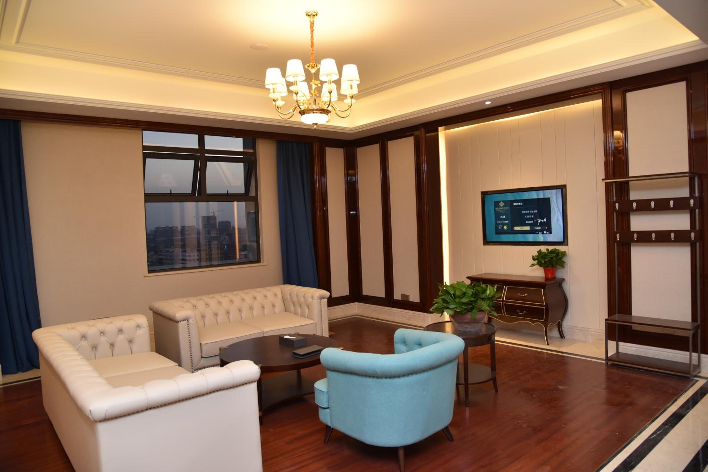 Executive Suite