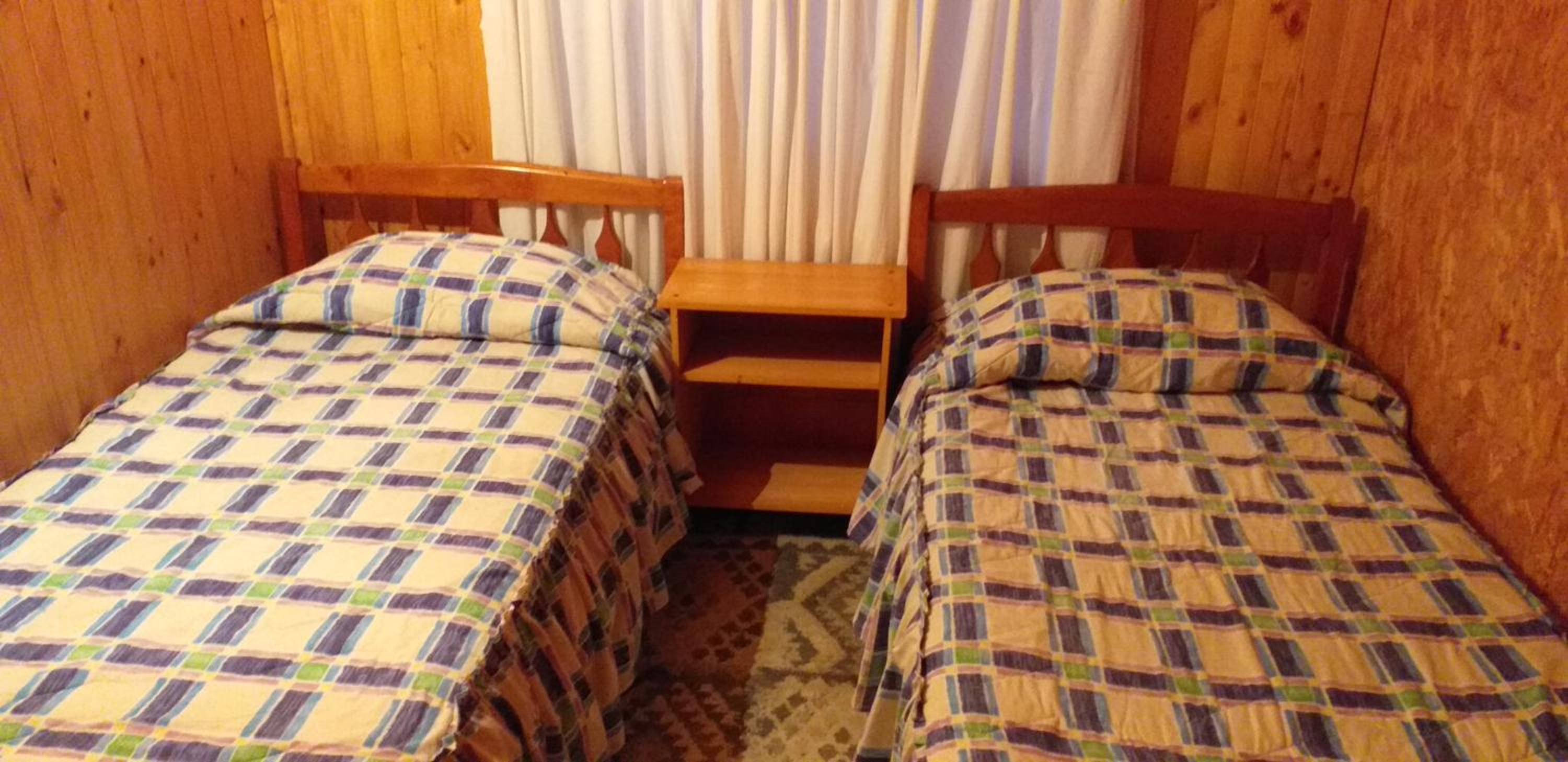 Economy Twin Room photo 3