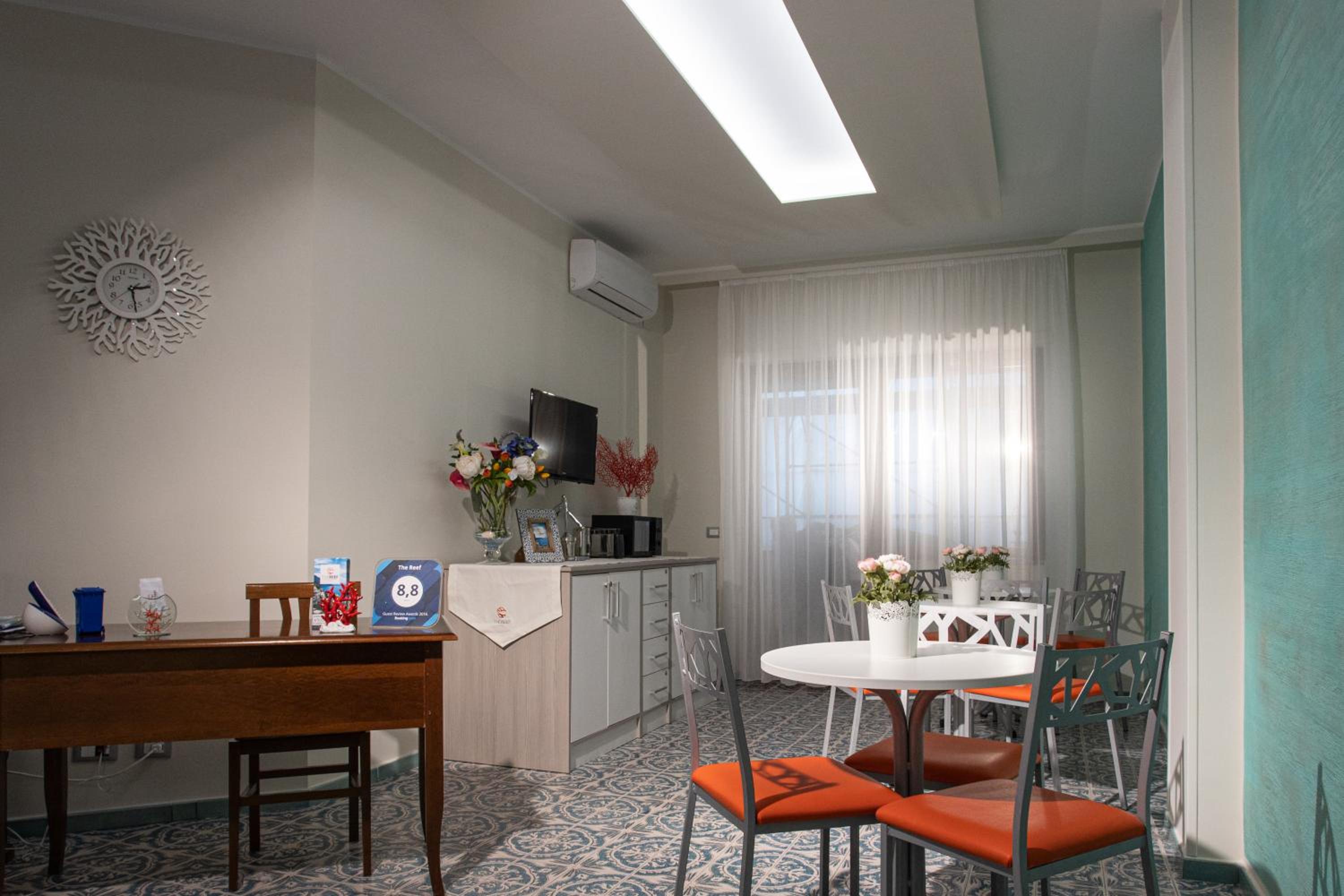 Triple Room with Terrace