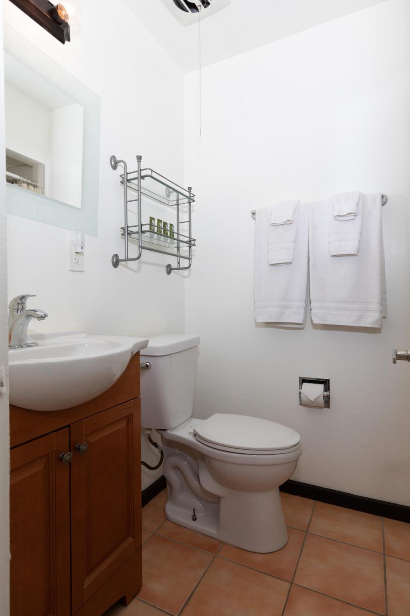 Double Room - Photo 3