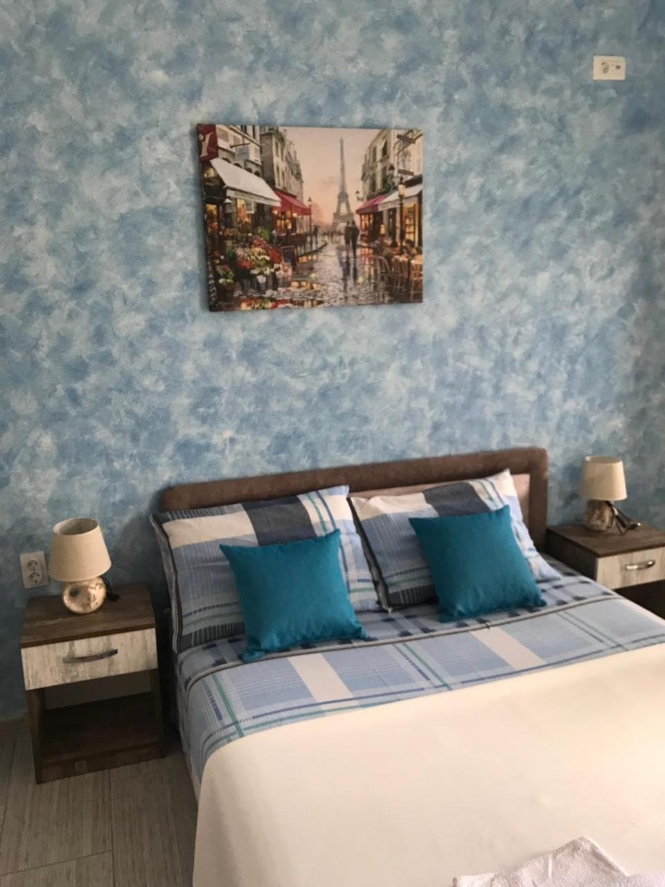 Studio with Balcony (3 Adults)