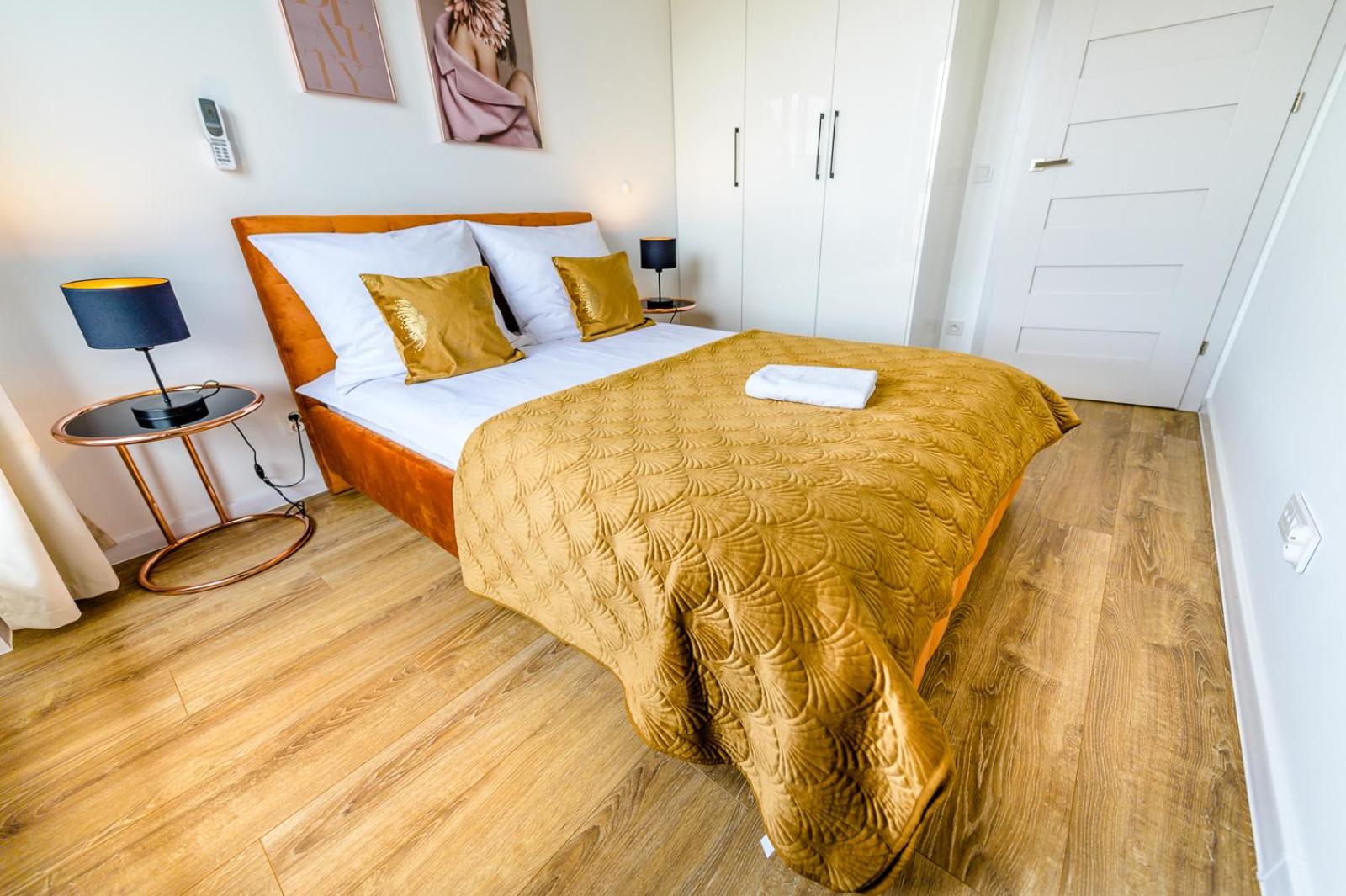 Apartment - Photo 1