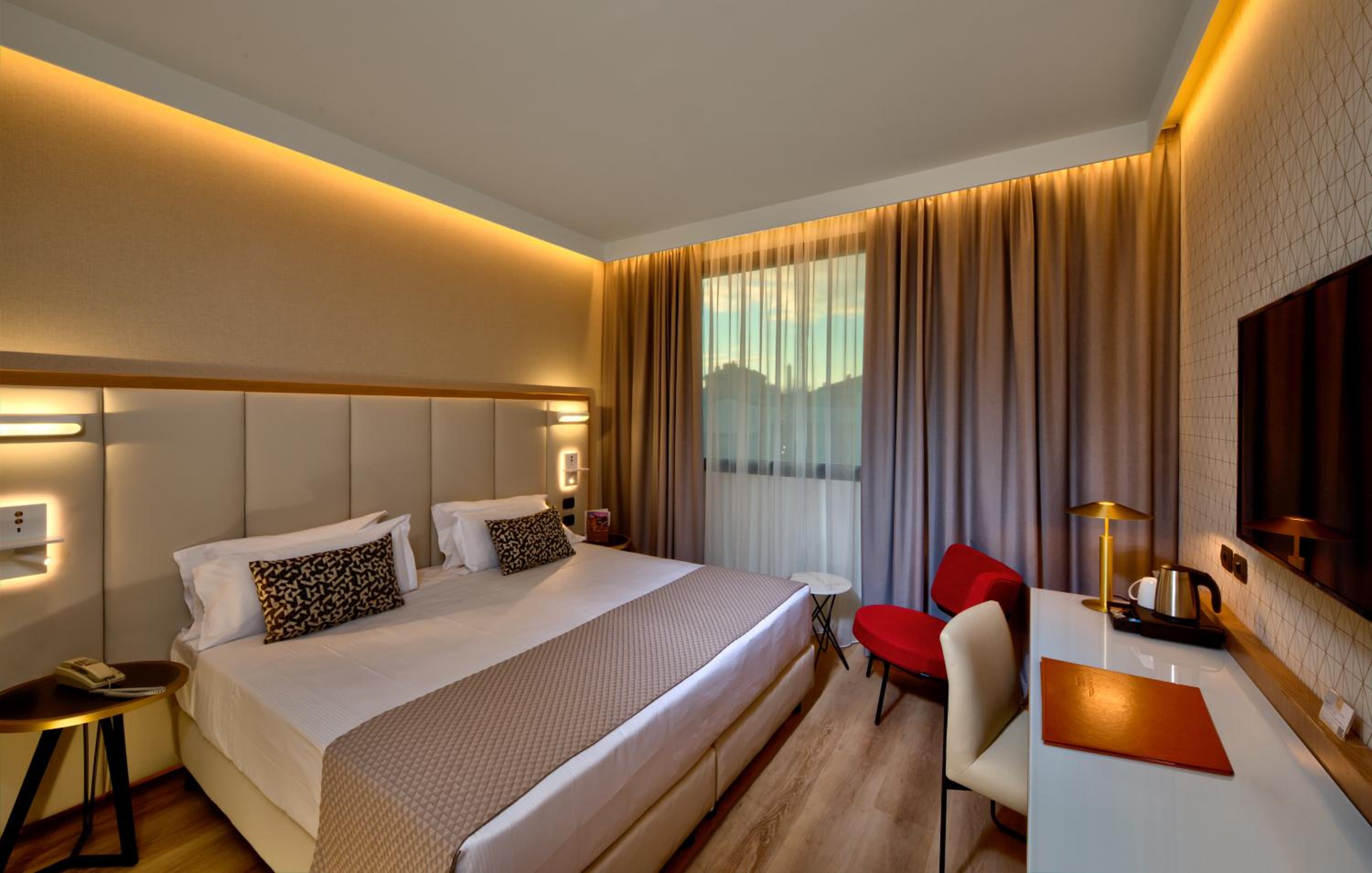Classic Double Room - Photo 3