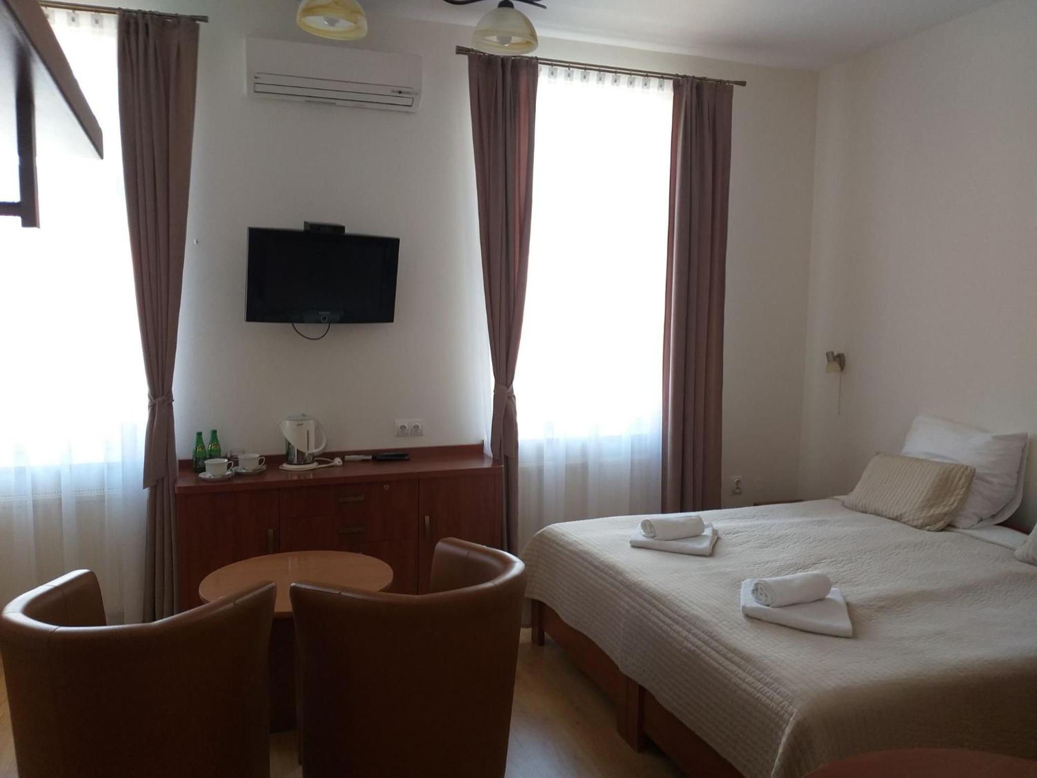 Budget Single Room photo 3