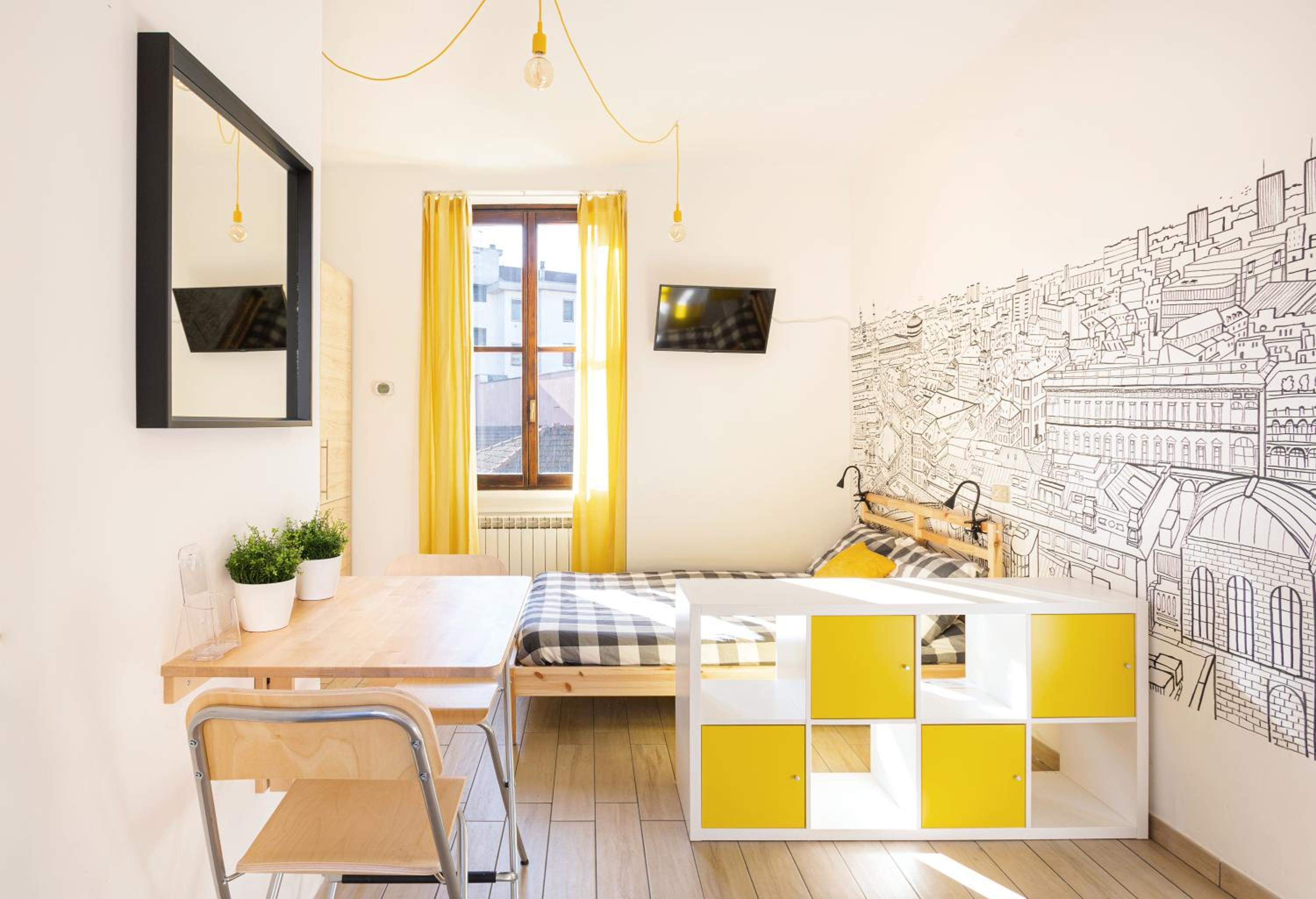 One-Bedroom Apartment