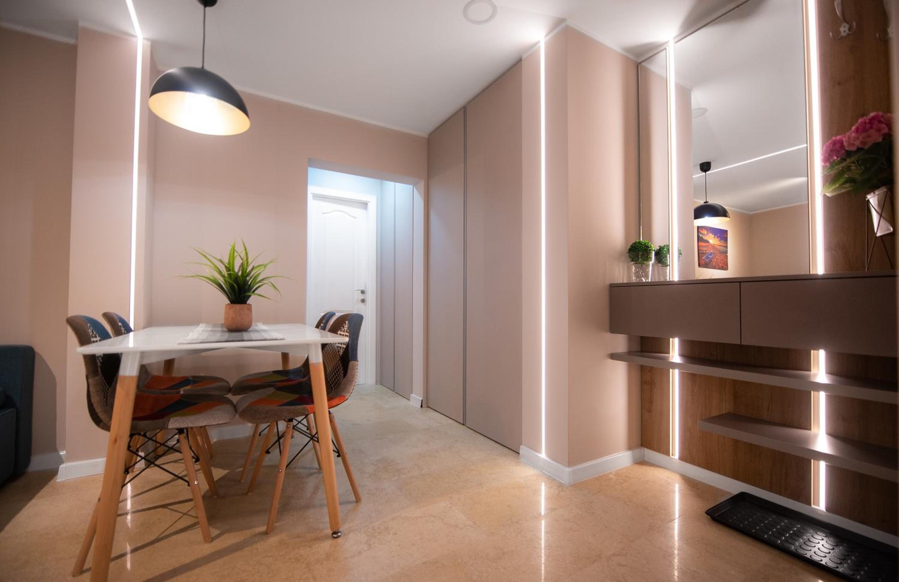 Two-Bedroom Apartment - Photo 12