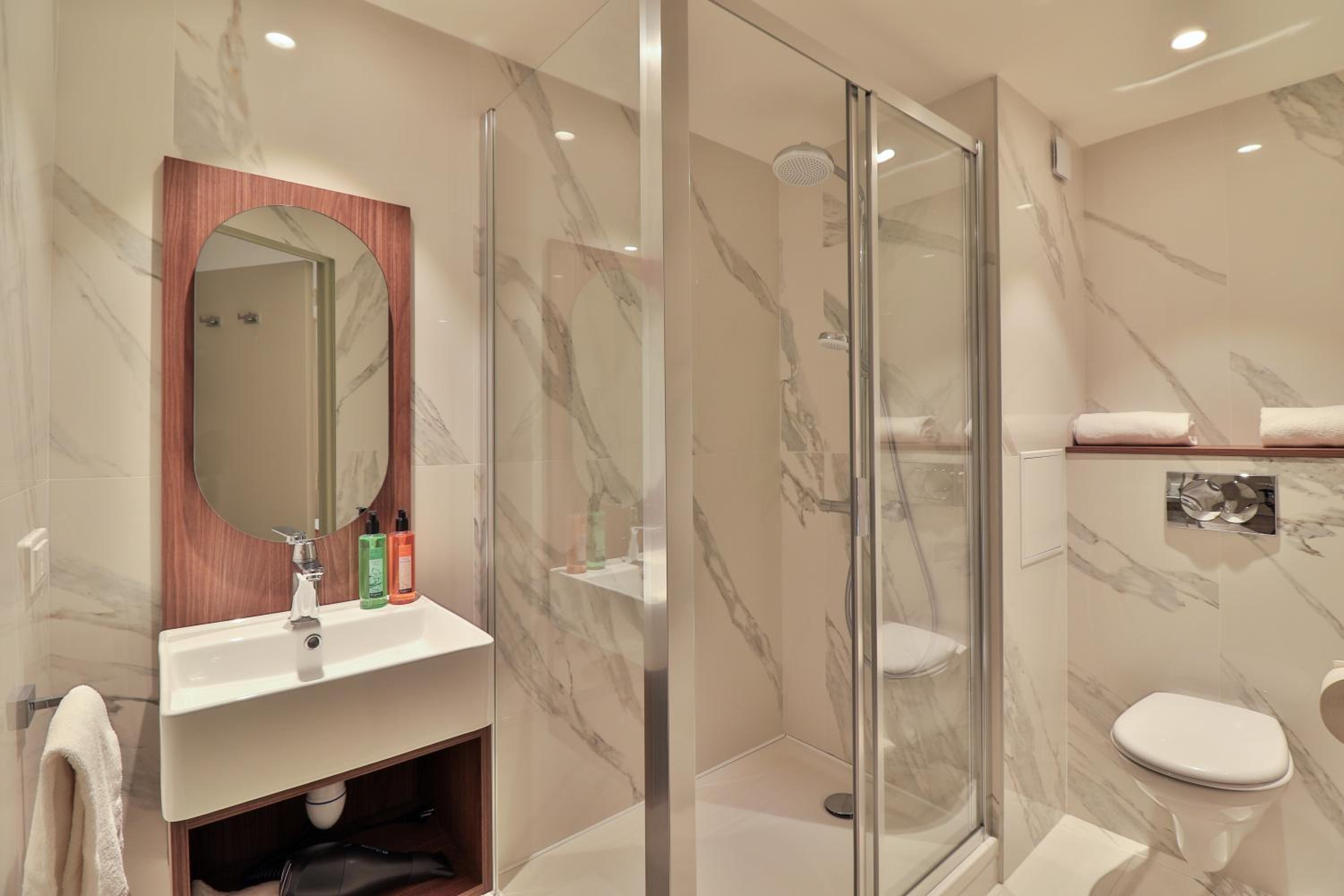 Superior Double Room - Photo 12