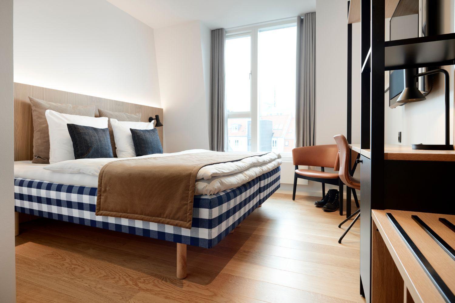 Deluxe (High) Double Room photo 2