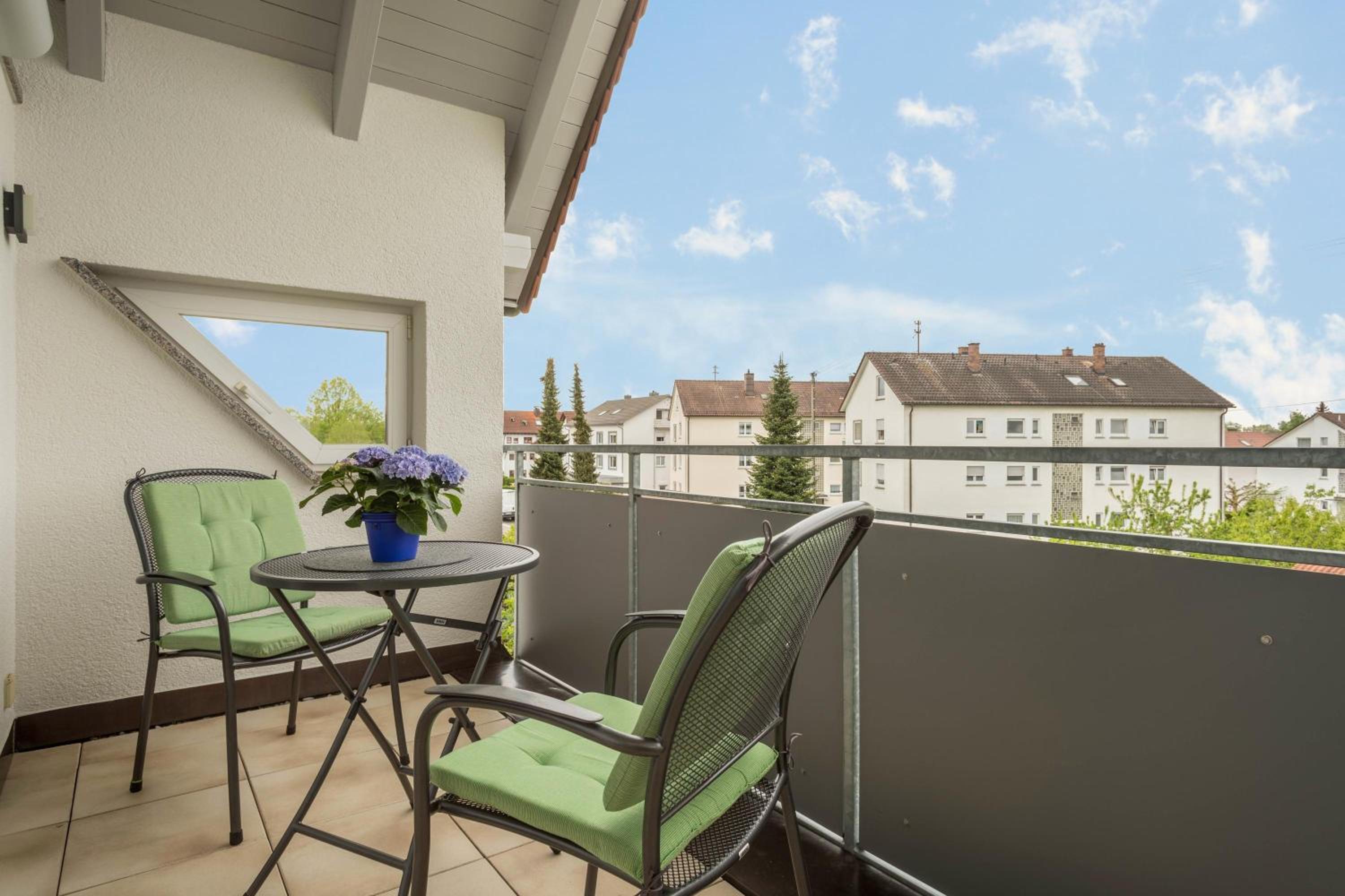 Two-Bedroom Deluxe Apartment with Balcony photo 3