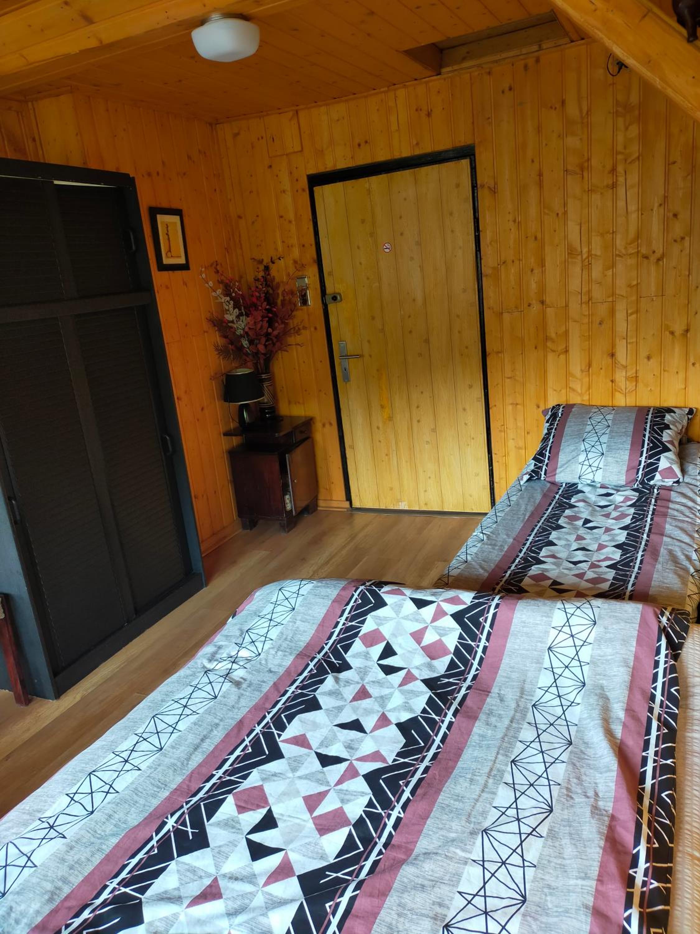 Basic Triple Room photo 1