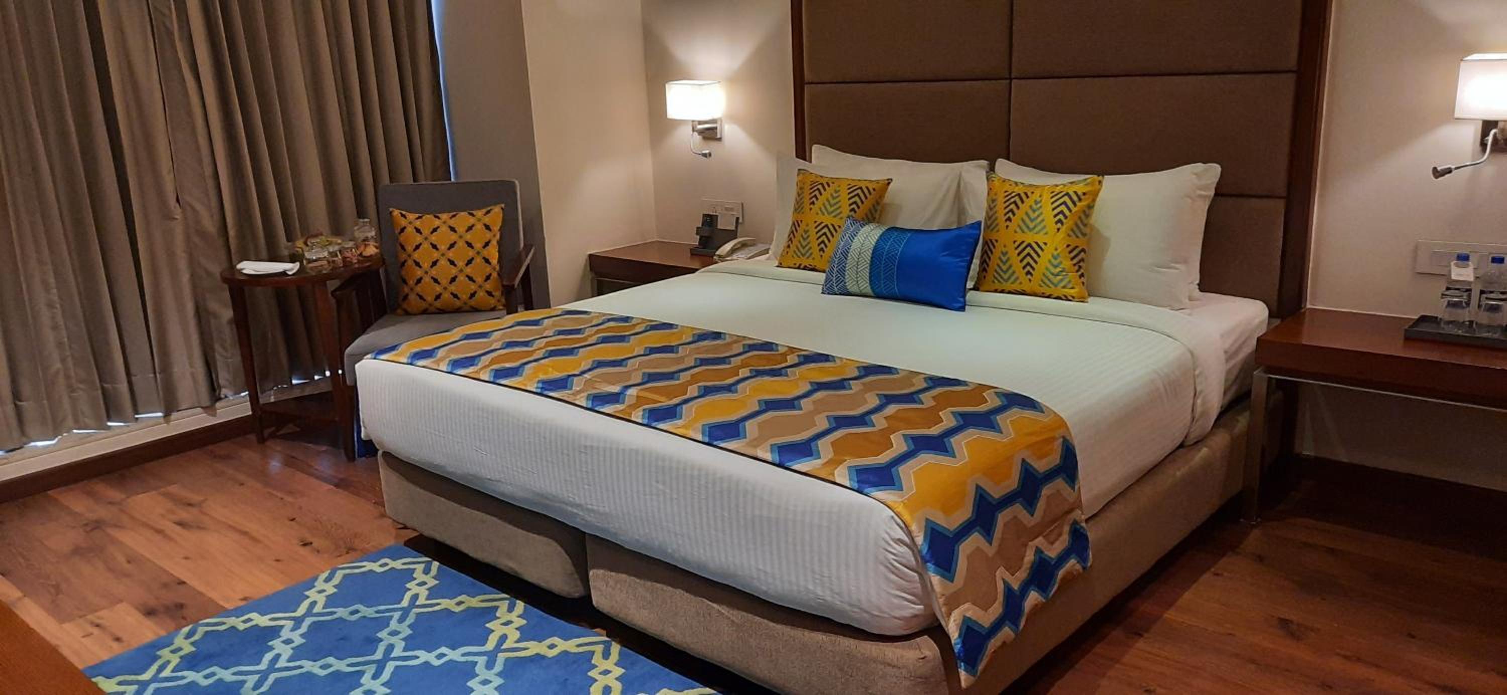 Executive Suite 20% discount on laundry, Early check-in and Late check-out subjected to availability - Photo 8