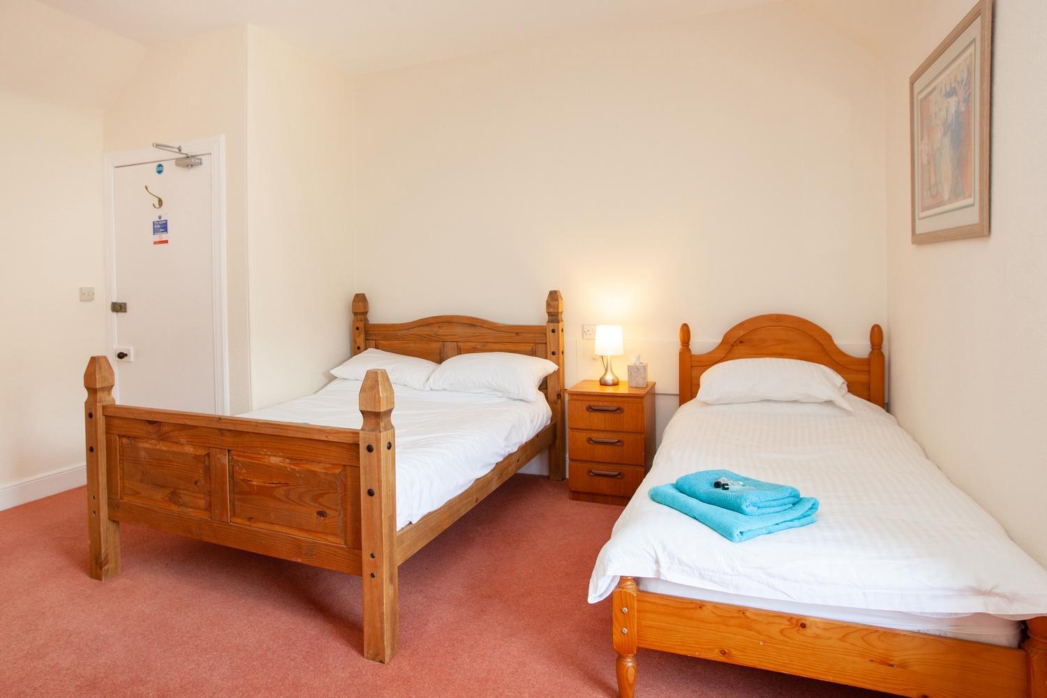 Deluxe Triple Room - Photo 6