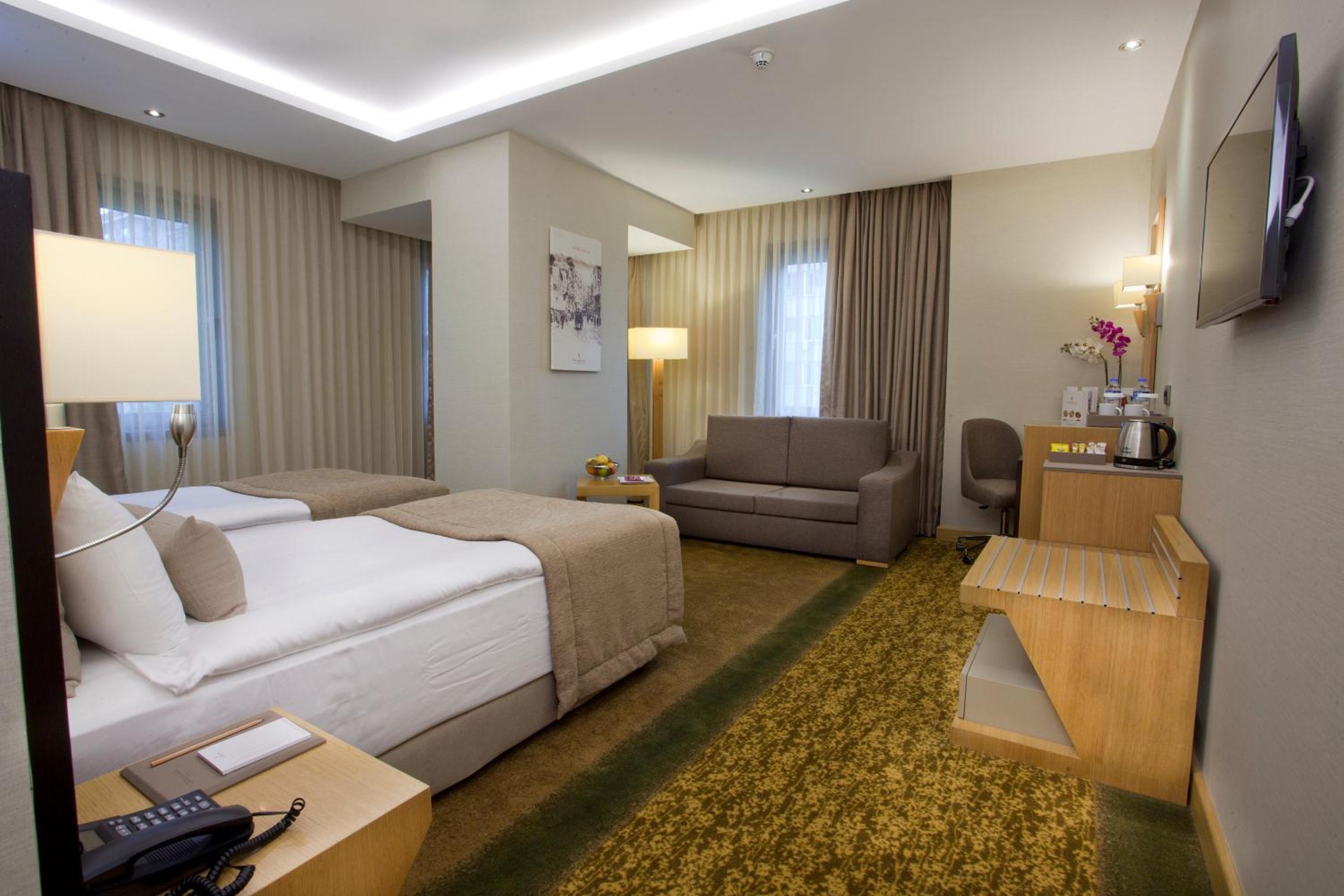 Superior Triple Room