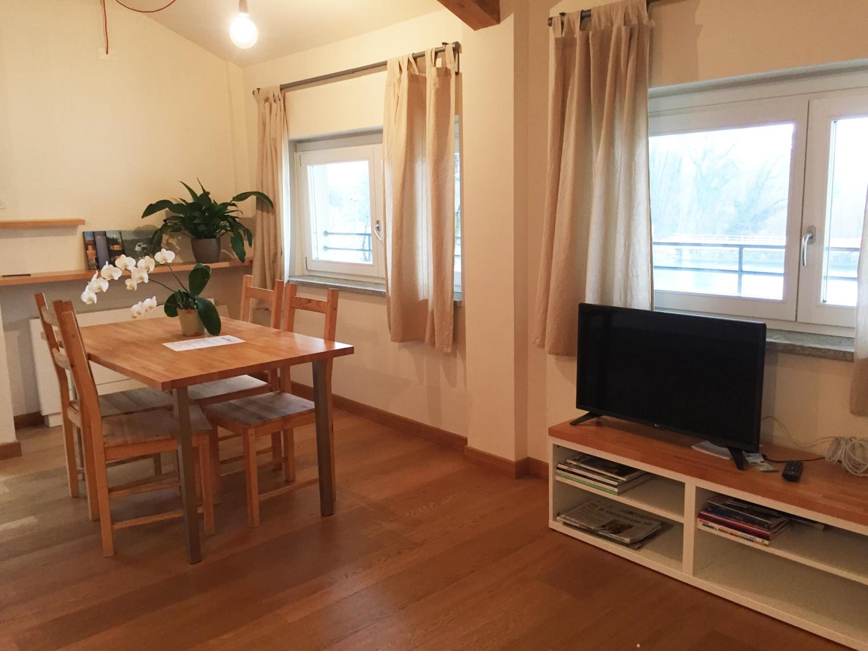 Family Studio - Photo 2