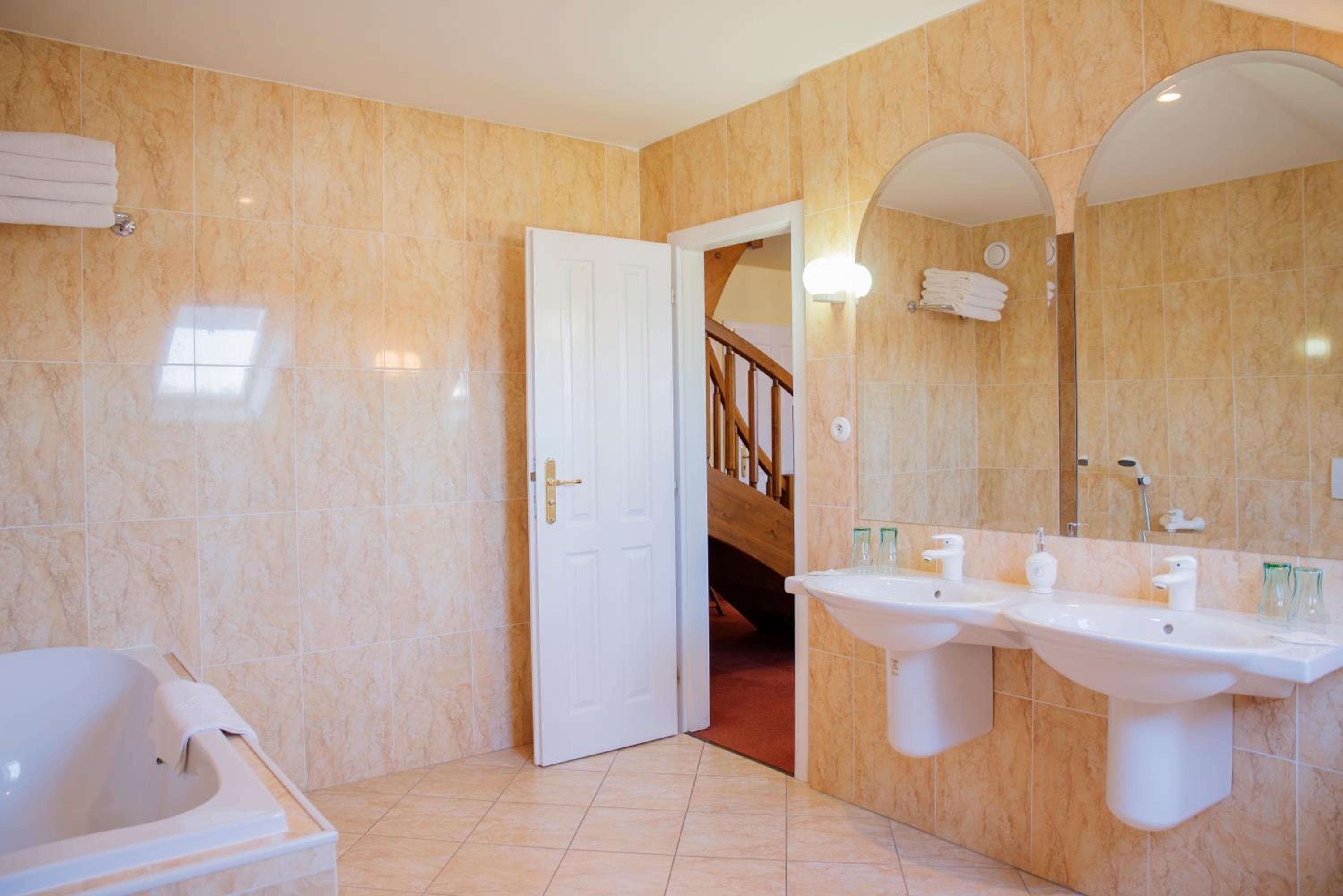 Duplex Apartment - Photo 10